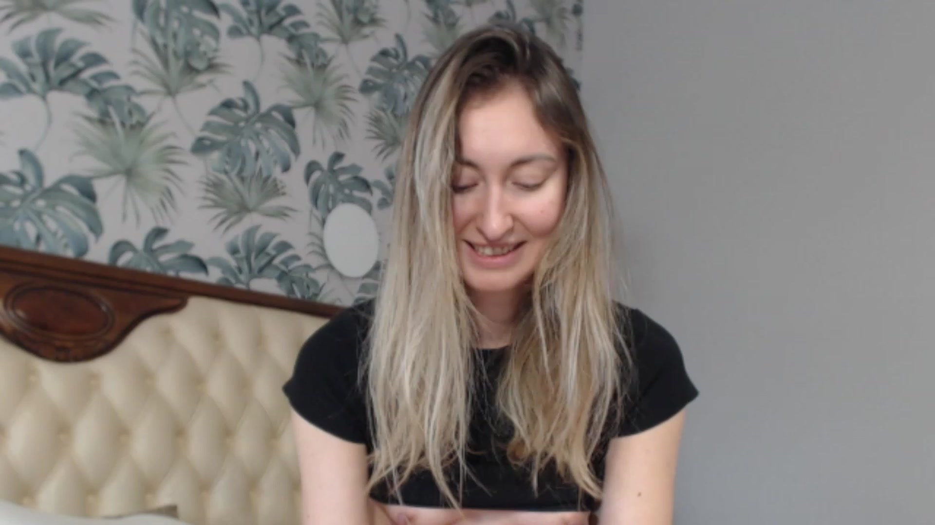 Gallery image thumbnail from Veronica_4u's myfreecams stream on, 01/21/2024, 09:03 image 18 of 20