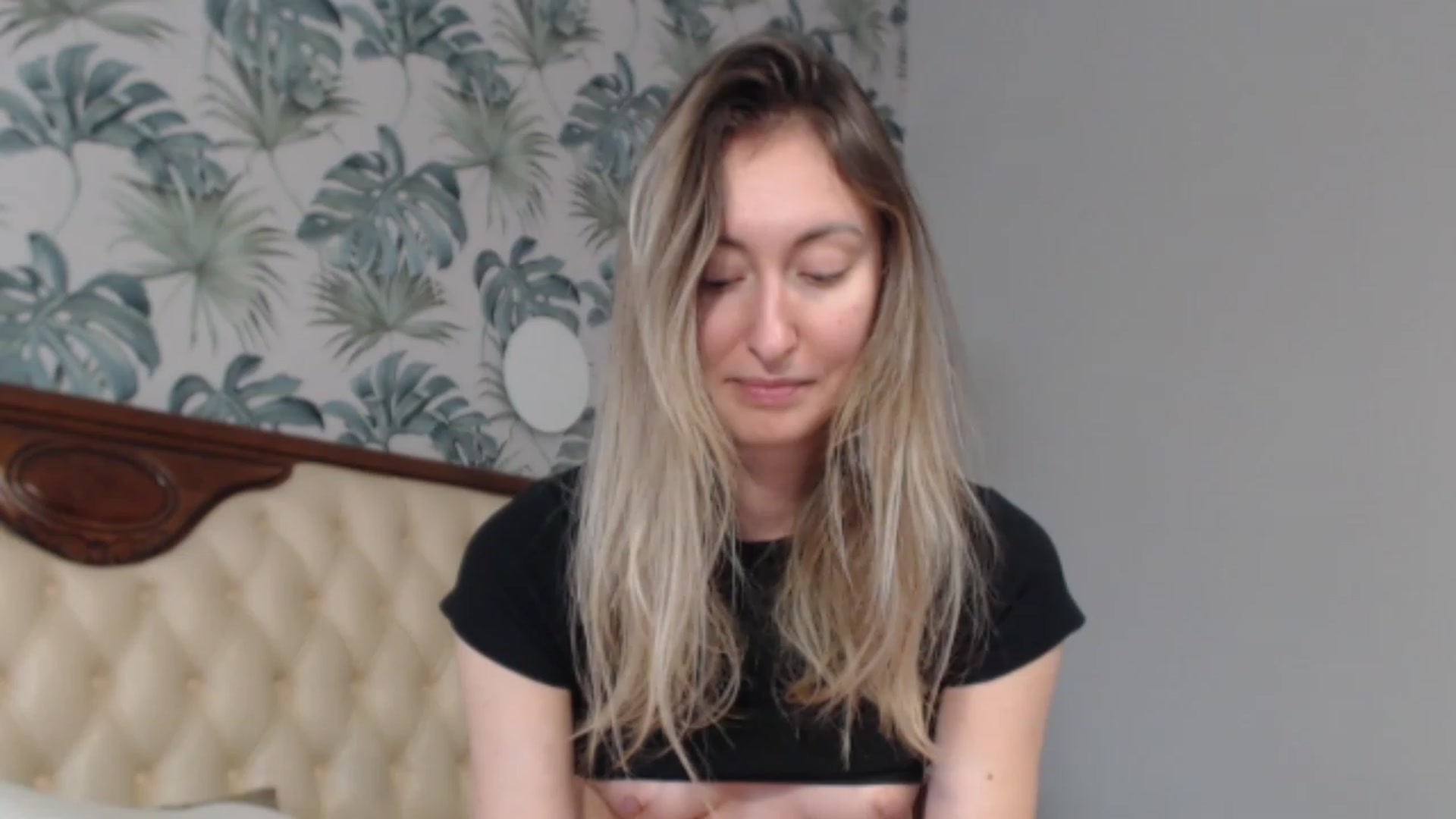 Gallery image thumbnail from Veronica_4u's myfreecams stream on, 01/21/2024, 09:03 image 15 of 20