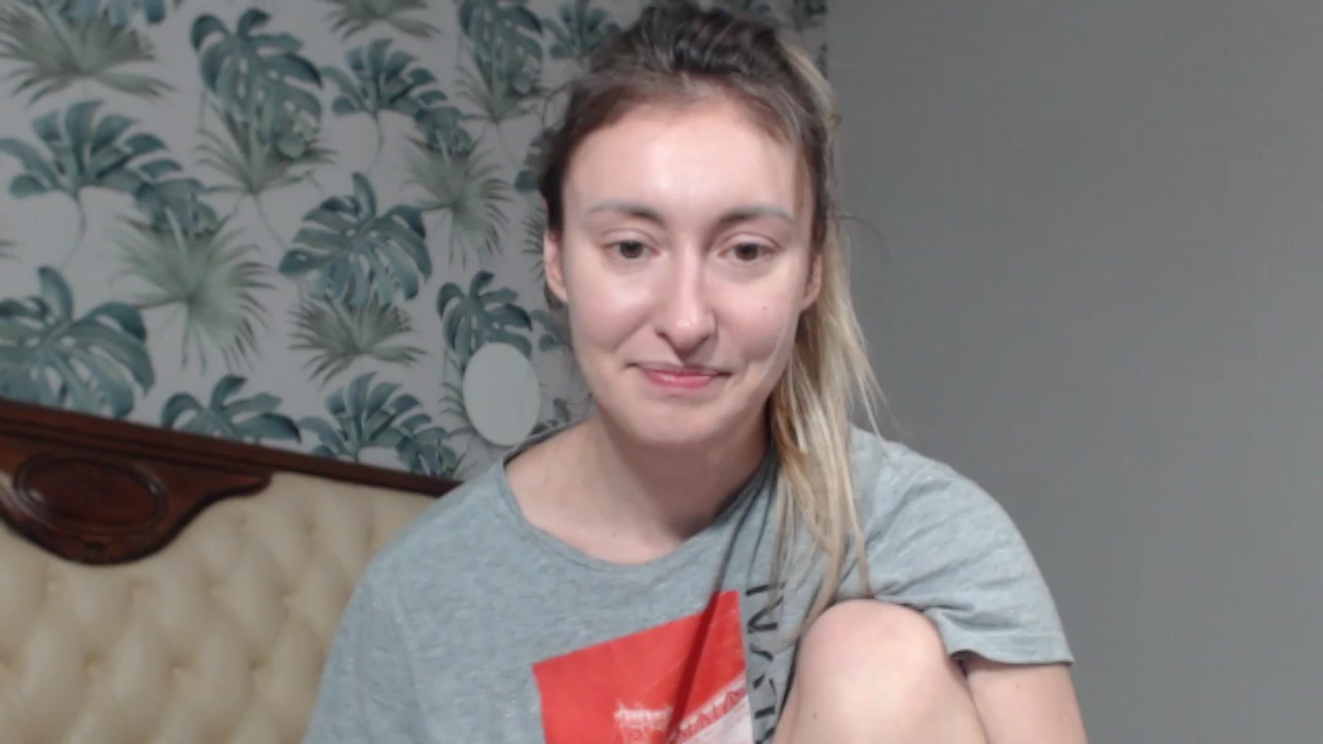 Gallery image thumbnail from Veronica_4u's myfreecams stream on, 01/24/2024, 18:45 image 7 of 20