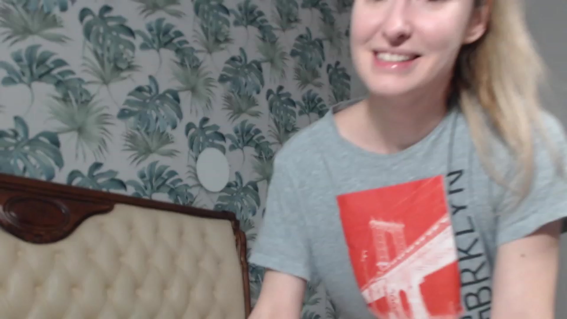Gallery image thumbnail from Veronica_4u's myfreecams stream on, 01/24/2024, 18:45 image 8 of 20