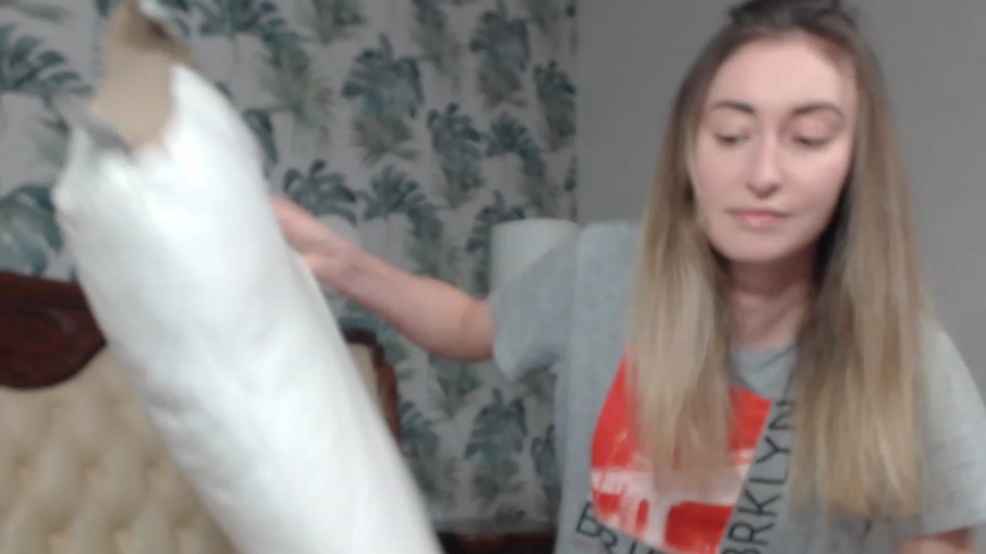 Gallery image thumbnail from Veronica_4u's myfreecams stream on, 01/25/2024, 16:40 image 18 of 20