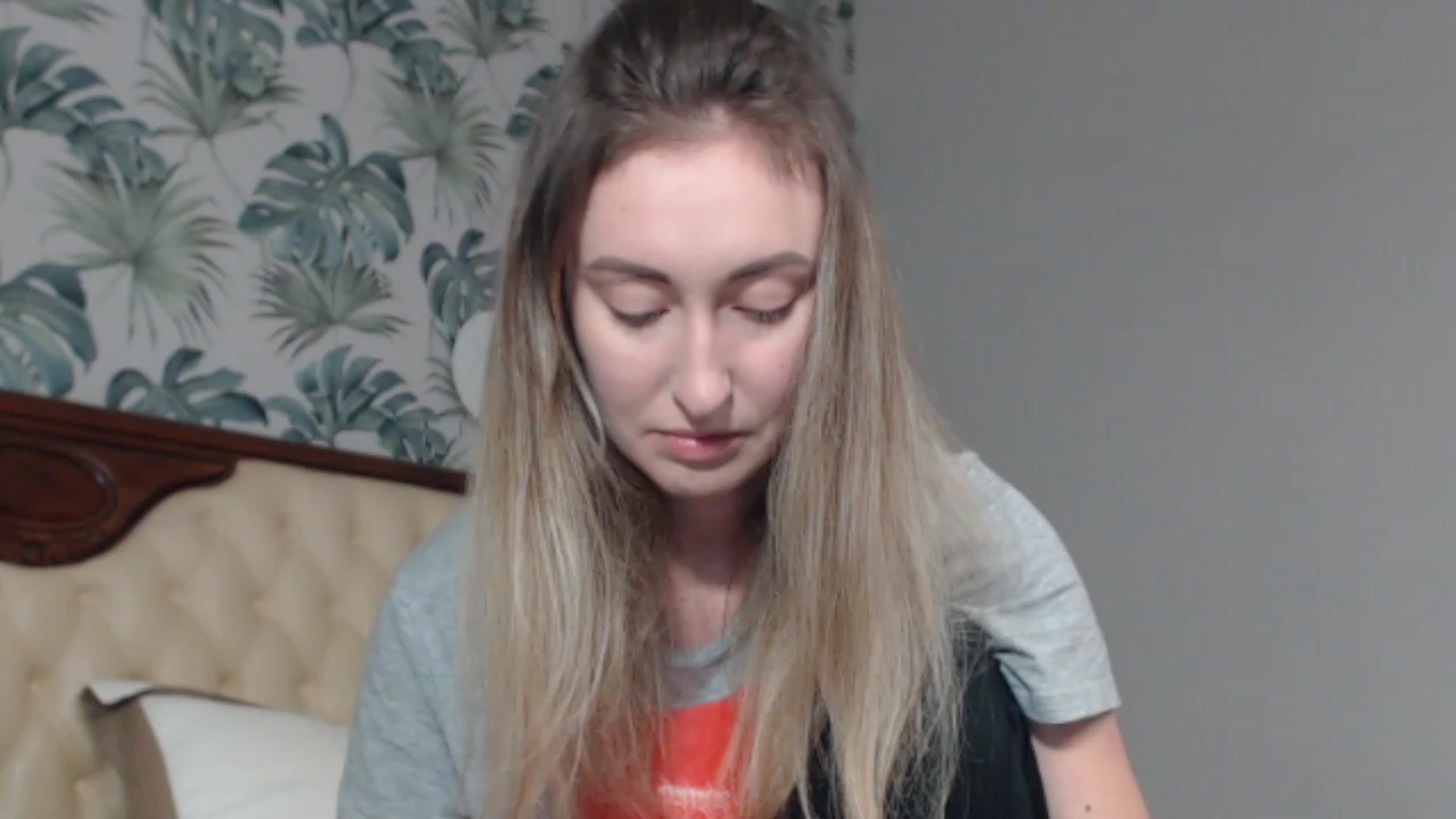 Gallery image thumbnail from Veronica_4u's myfreecams stream on, 01/25/2024, 16:40 image 6 of 20