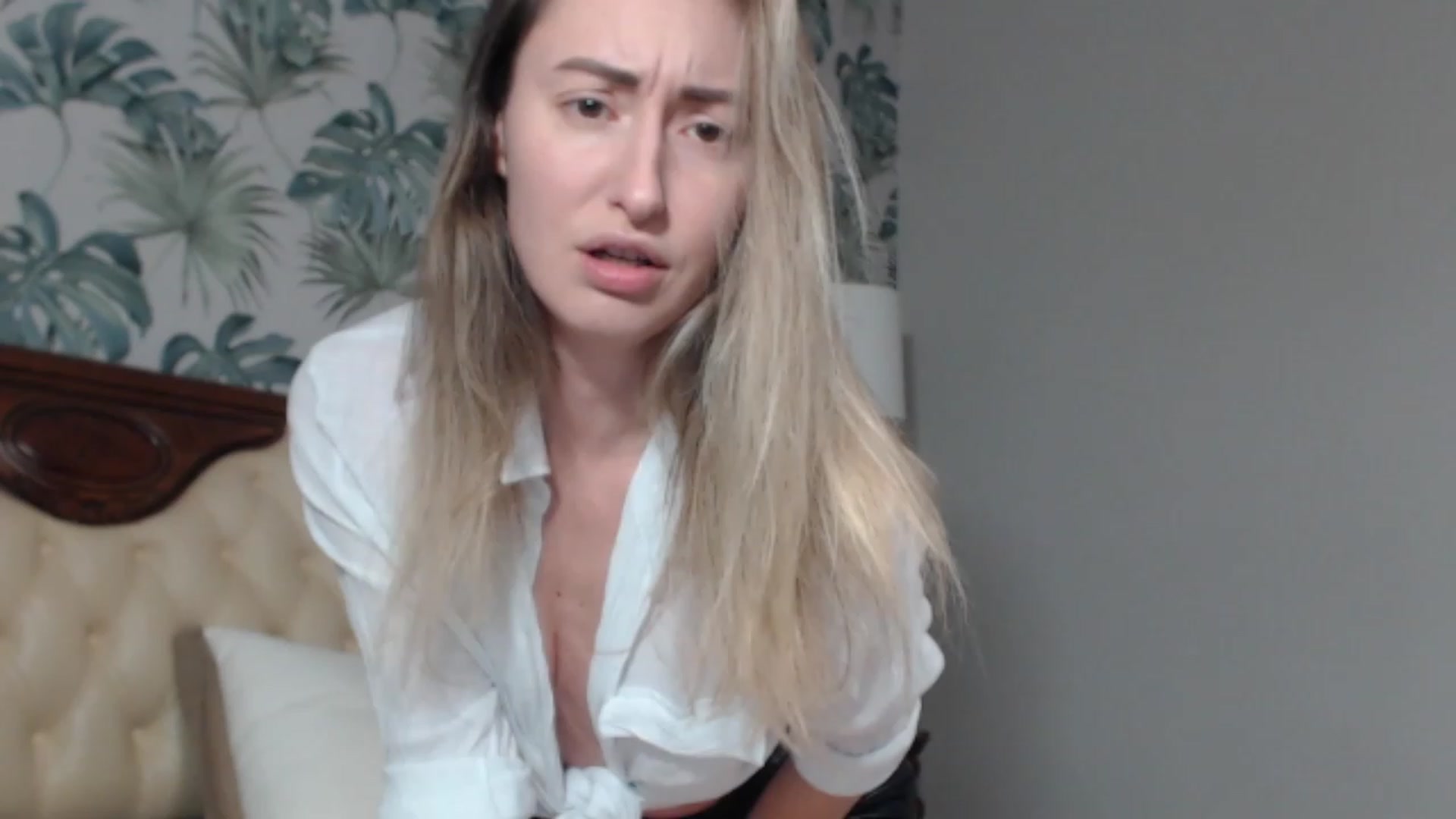 Gallery image thumbnail from Veronica_4u's myfreecams stream on, 01/25/2024, 17:18 image 11 of 20