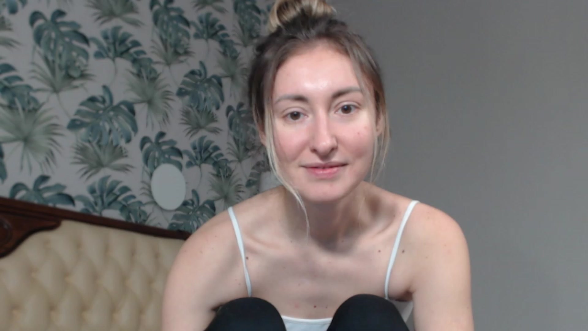 Gallery image thumbnail from Veronica_4u's myfreecams stream on, 01/28/2024, 07:48 image 17 of 20