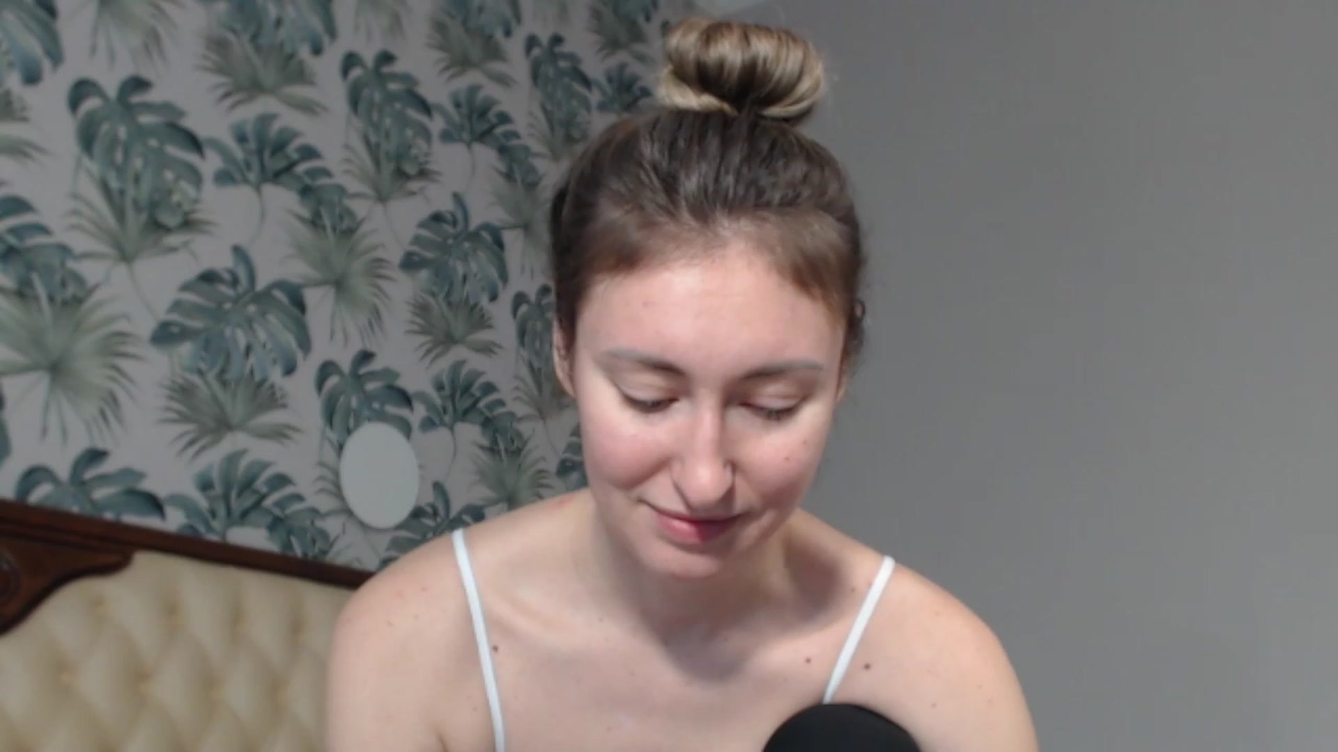 Gallery image thumbnail from Veronica_4u's myfreecams stream on, 01/28/2024, 08:42 image 16 of 20