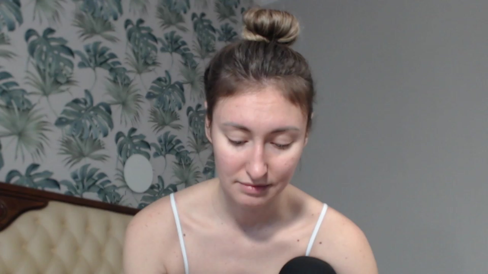 Gallery image thumbnail from Veronica_4u's myfreecams stream on, 01/28/2024, 08:42 image 3 of 20