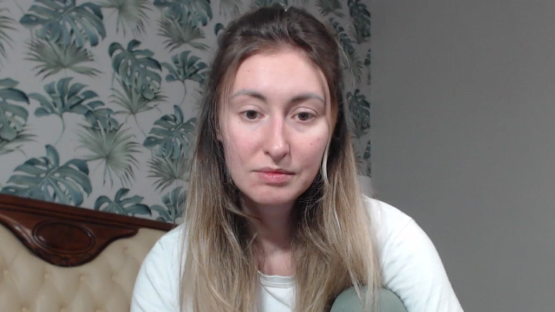 Gallery image thumbnail from Veronica_4u's myfreecams stream on, 02/06/2024, 16:27 image 3 of 20