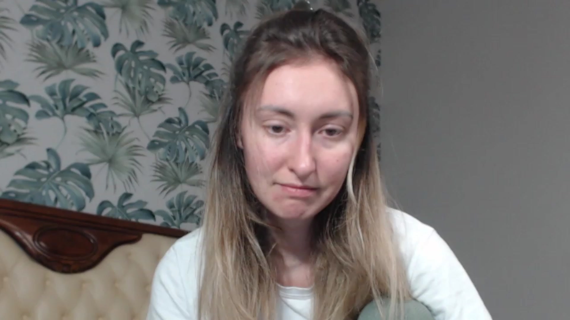 Gallery image thumbnail from Veronica_4u's myfreecams stream on, 02/06/2024, 16:27 image 8 of 20