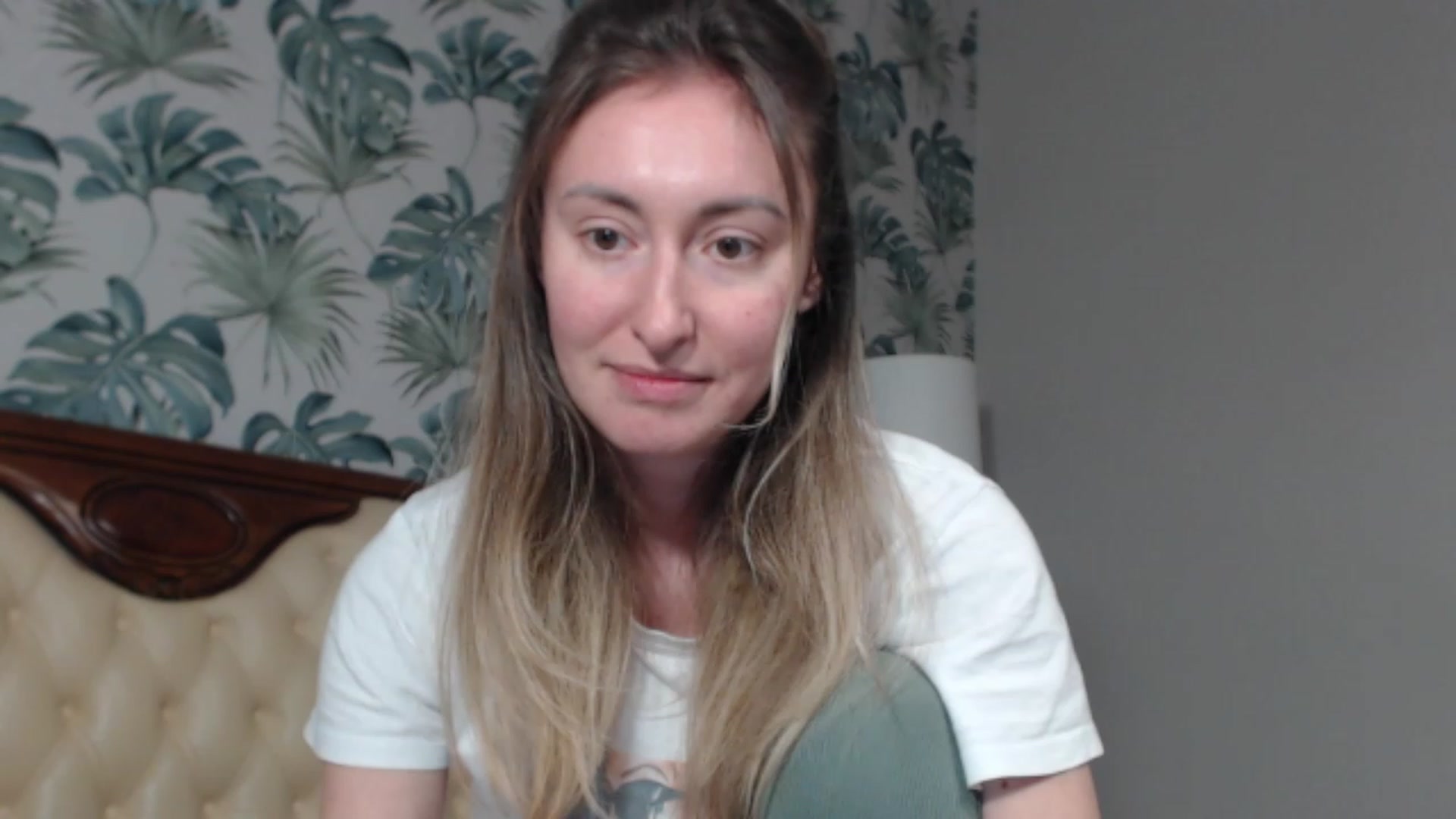Gallery image thumbnail from Veronica_4u's myfreecams stream on, 02/06/2024, 17:18 image 20 of 20