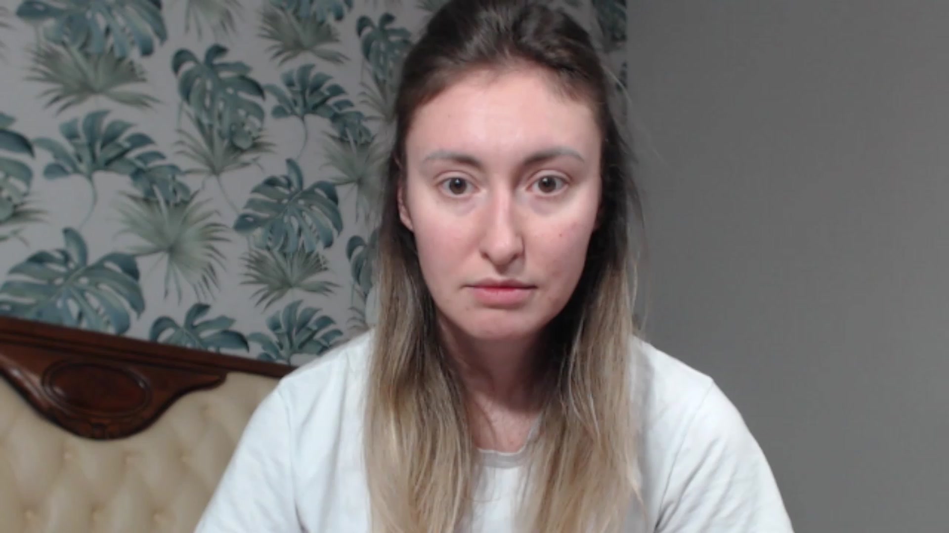 Gallery image thumbnail from Veronica_4u's myfreecams stream on, 02/06/2024, 18:18 image 6 of 20