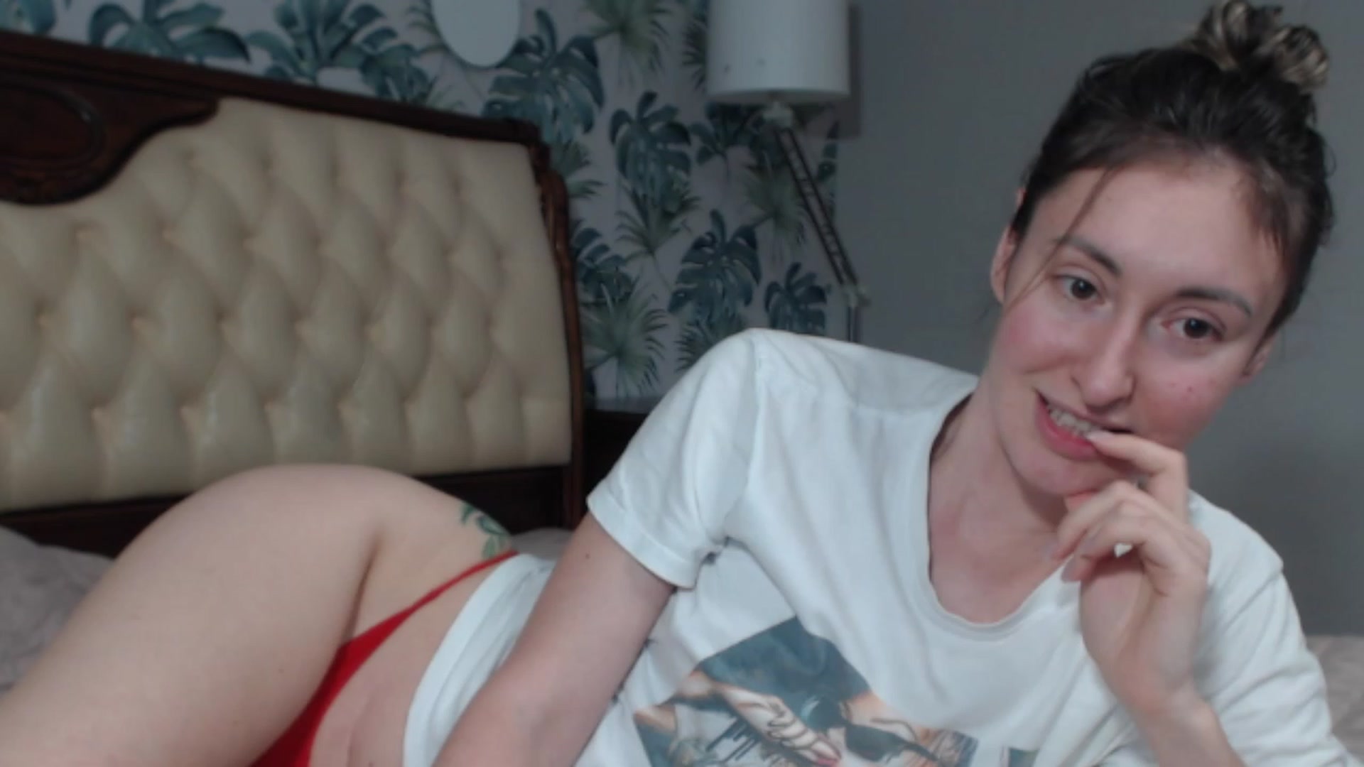Gallery image thumbnail from Veronica_4u's myfreecams stream on, 02/08/2024, 15:03 image 6 of 20