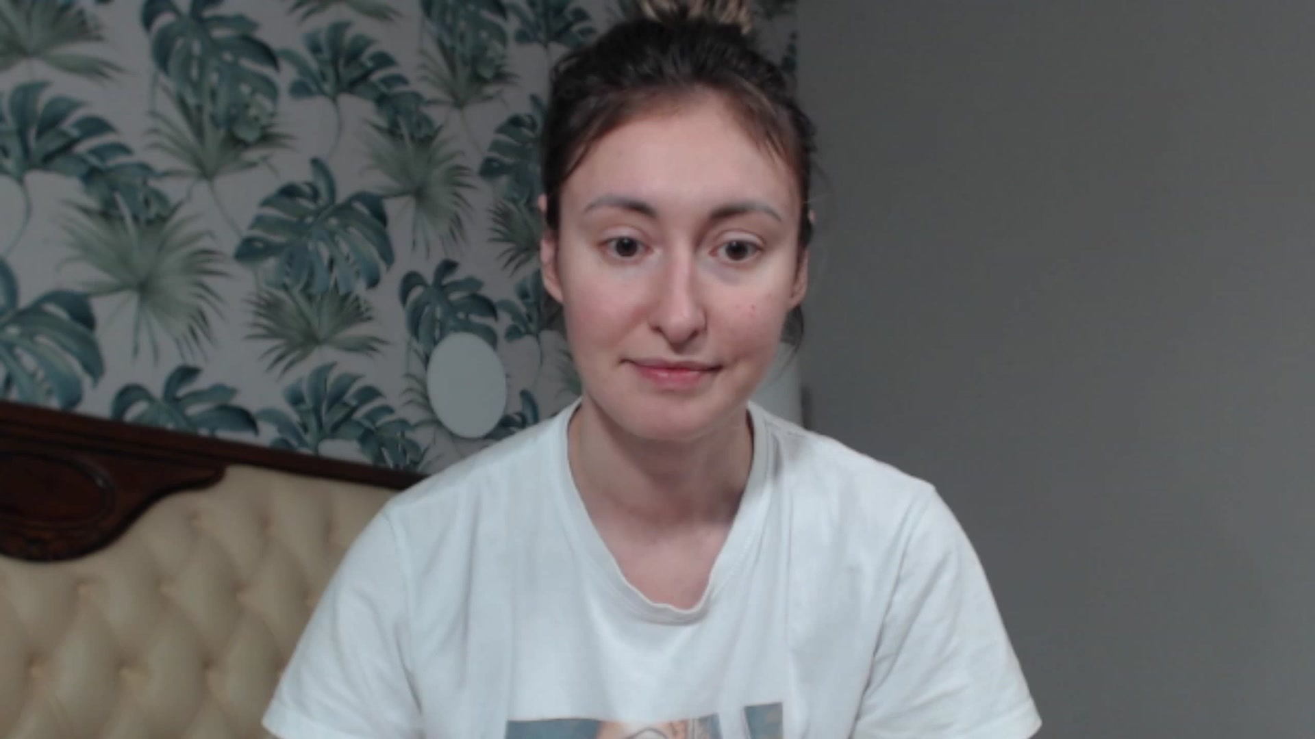 Gallery image thumbnail from Veronica_4u's myfreecams stream on, 02/08/2024, 16:07 image 6 of 20