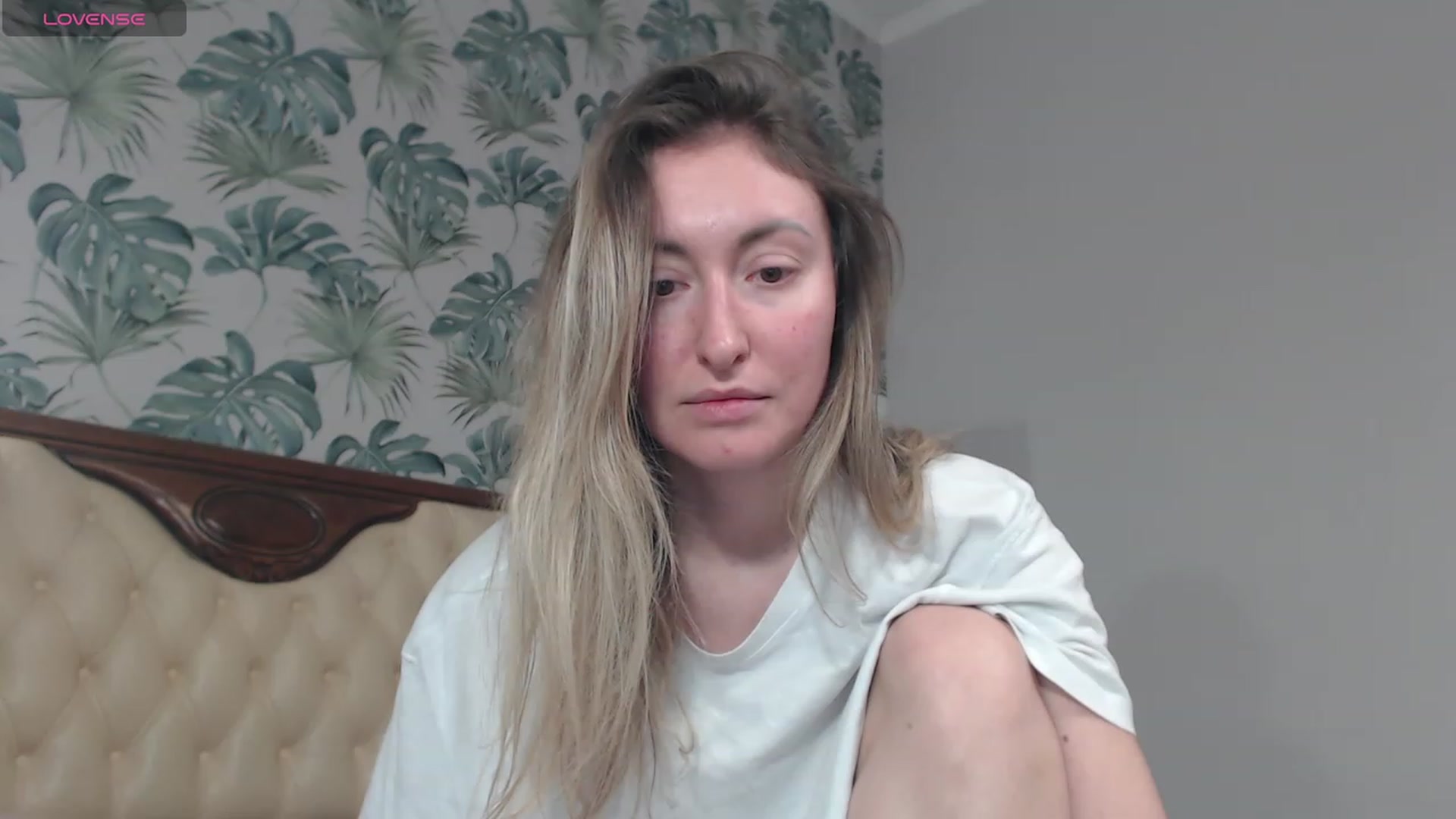 Gallery image thumbnail from Veronica_4u's myfreecams stream on, 02/13/2024, 09:27 image 14 of 20