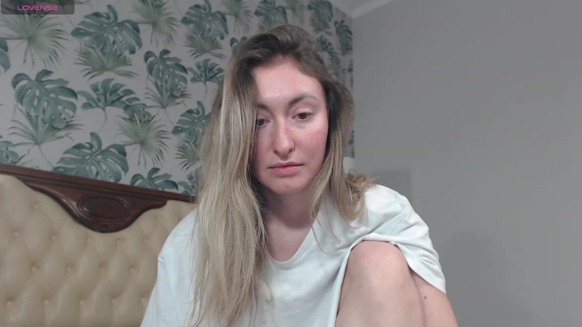 Gallery image thumbnail from Veronica_4u's myfreecams stream on, 02/13/2024, 09:27 image 19 of 20