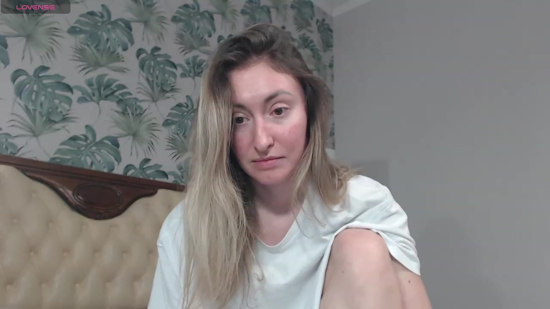 Gallery image thumbnail from Veronica_4u's myfreecams stream on, 02/13/2024, 09:27 image 18 of 20