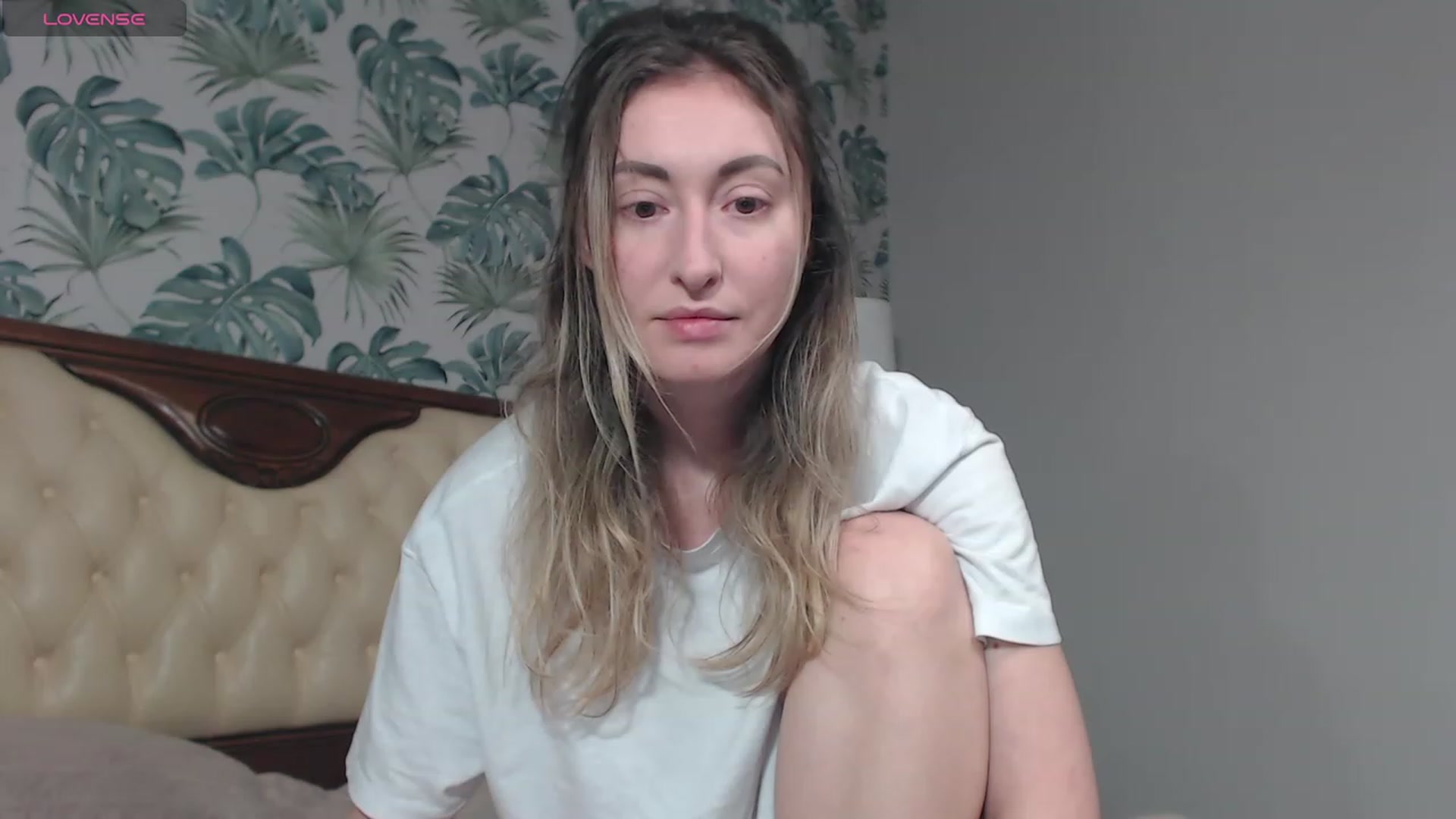 Gallery image thumbnail from Veronica_4u's myfreecams stream on, 02/13/2024, 17:52 image 4 of 20