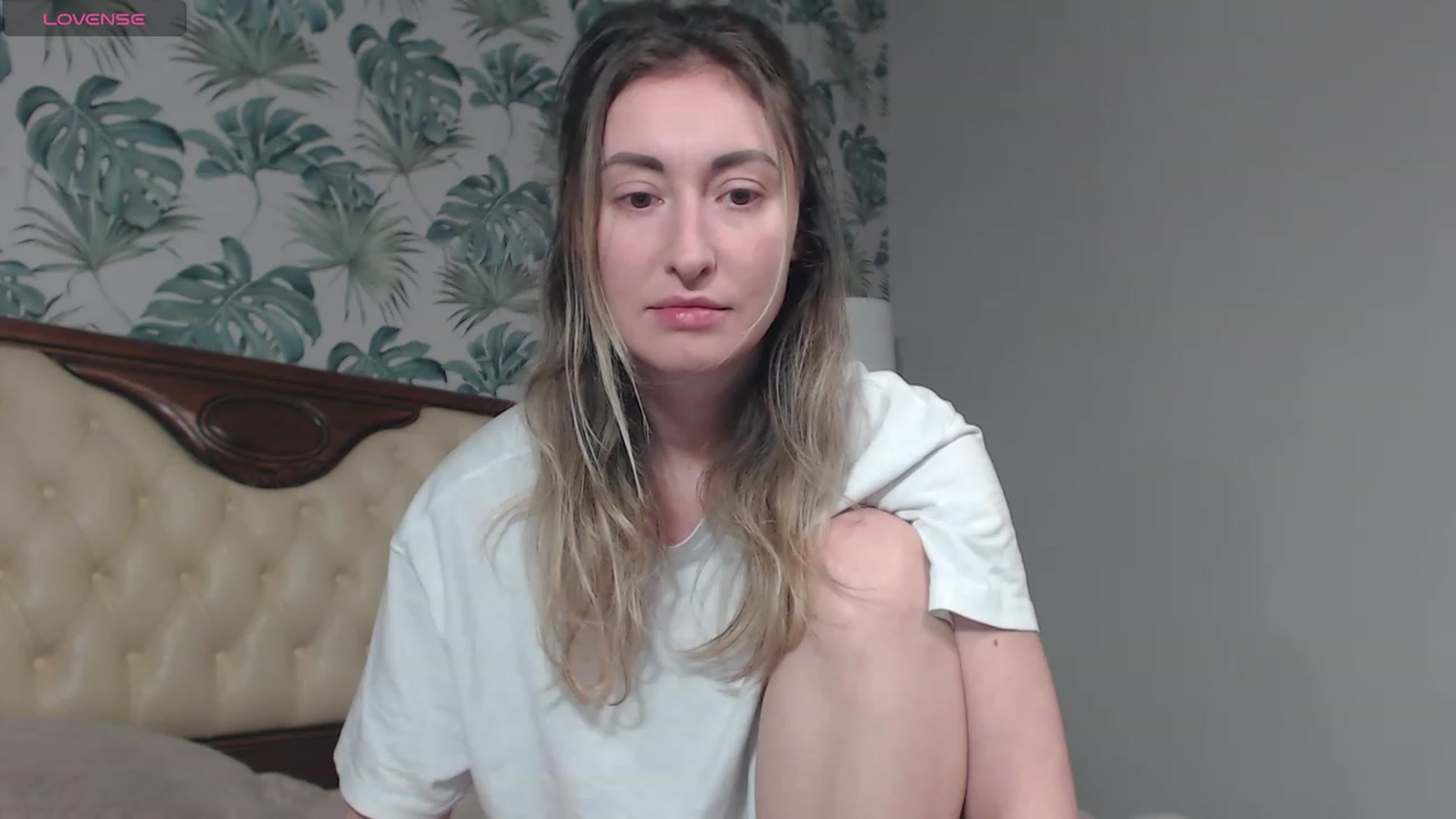Gallery image thumbnail from Veronica_4u's myfreecams stream on, 02/13/2024, 17:52 image 7 of 20