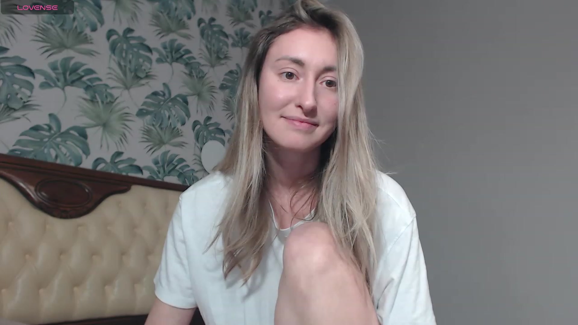 Gallery image thumbnail from Veronica_4u's myfreecams stream on, 02/15/2024, 17:23 image 9 of 20