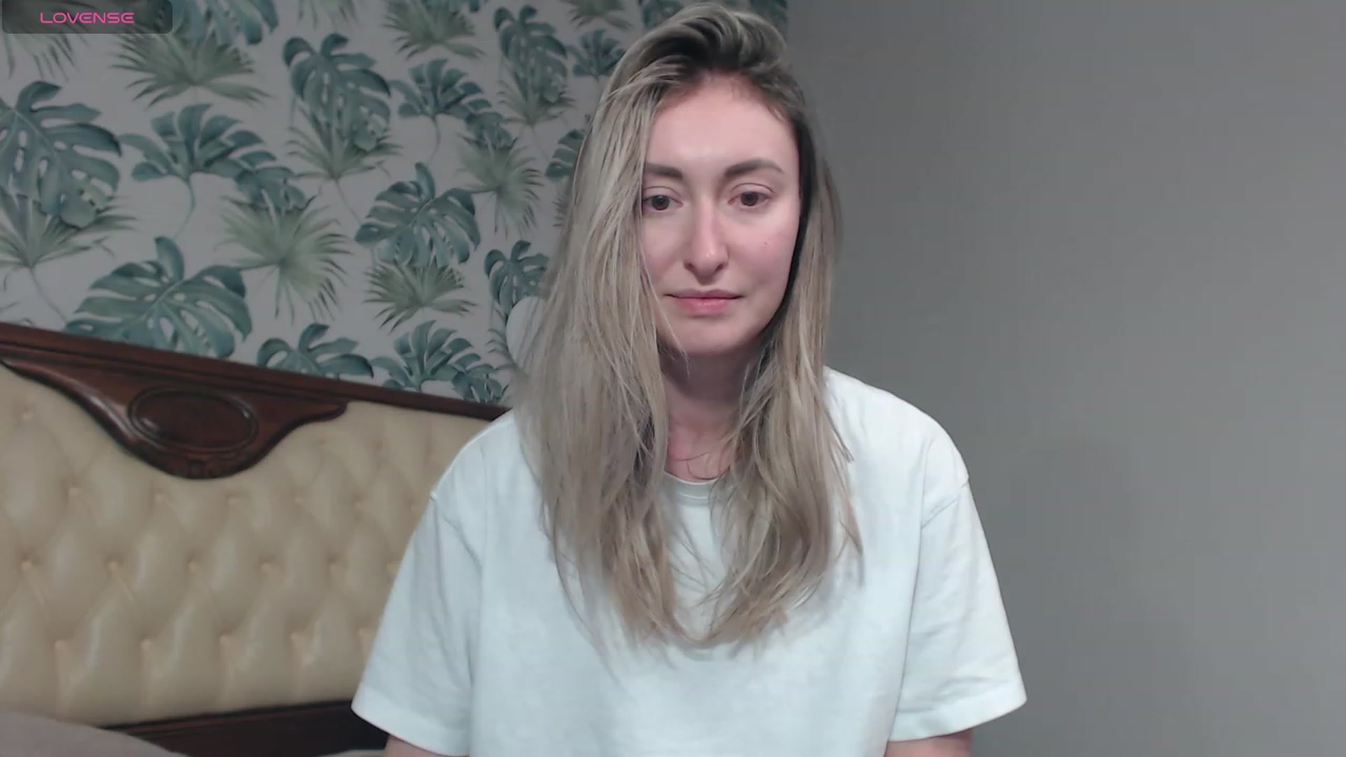 Gallery image thumbnail from Veronica_4u's myfreecams stream on, 02/16/2024, 17:23 image 19 of 20