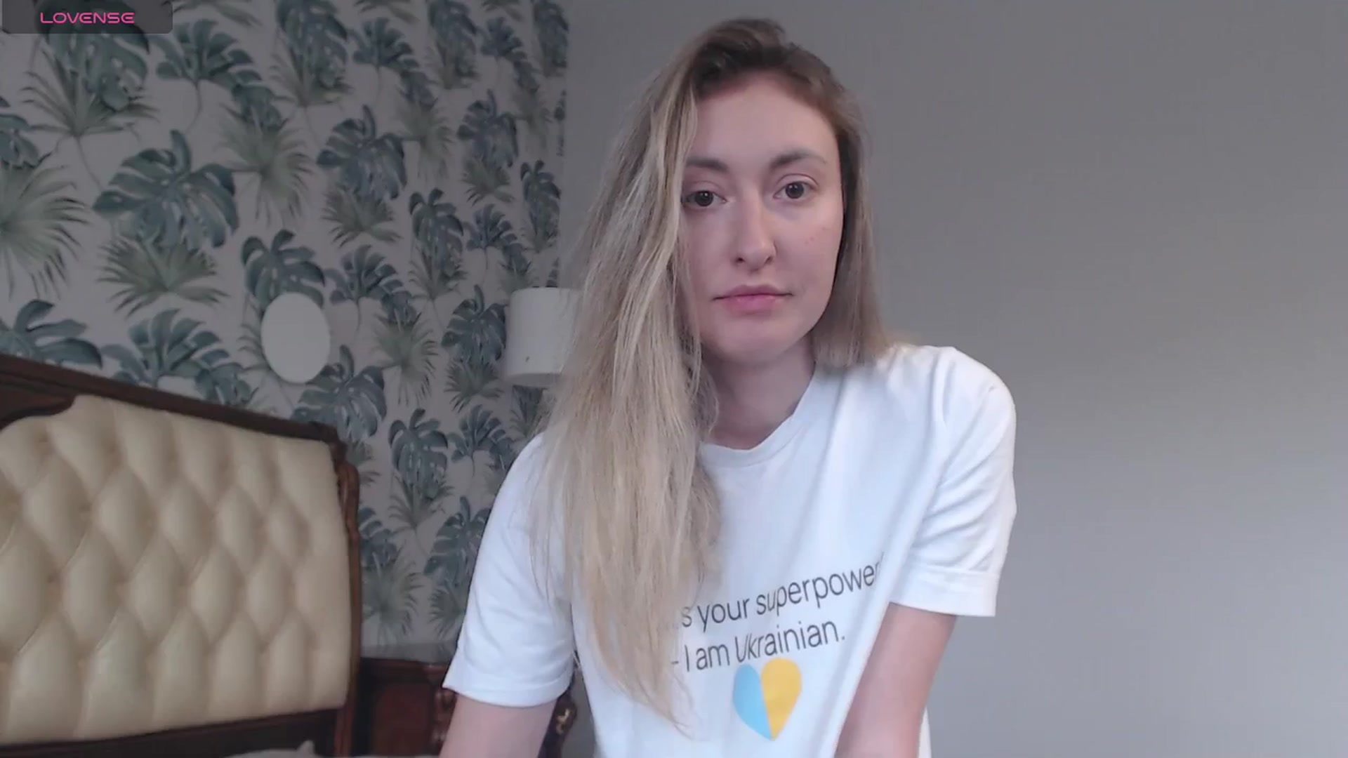 Gallery image thumbnail from Veronica_4u's myfreecams stream on, 06/17/2024, 13:38 image 13 of 20
