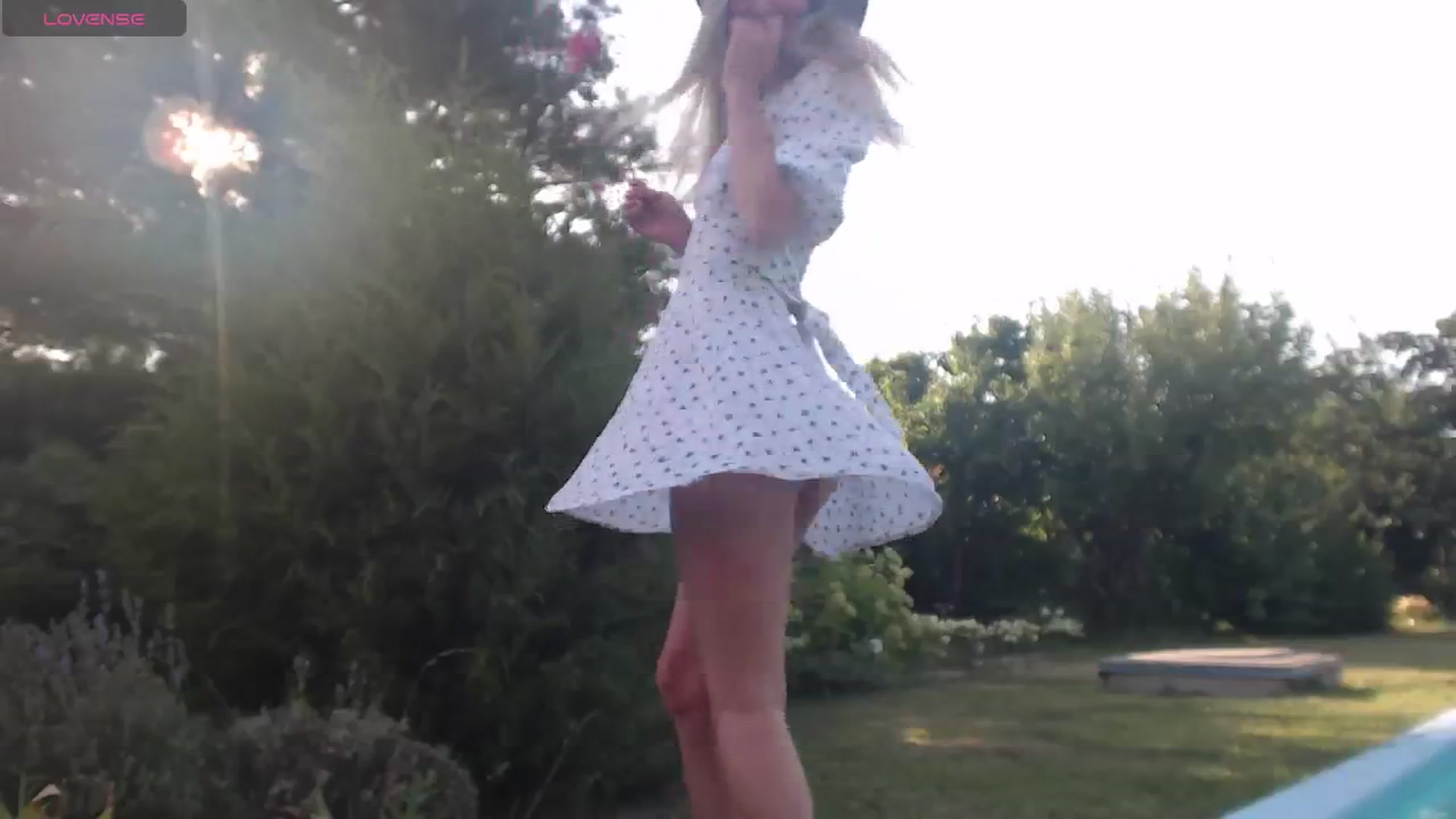 Gallery image thumbnail from Veronica_4u's myfreecams stream on, 07/14/2024, 15:40 image 4 of 20