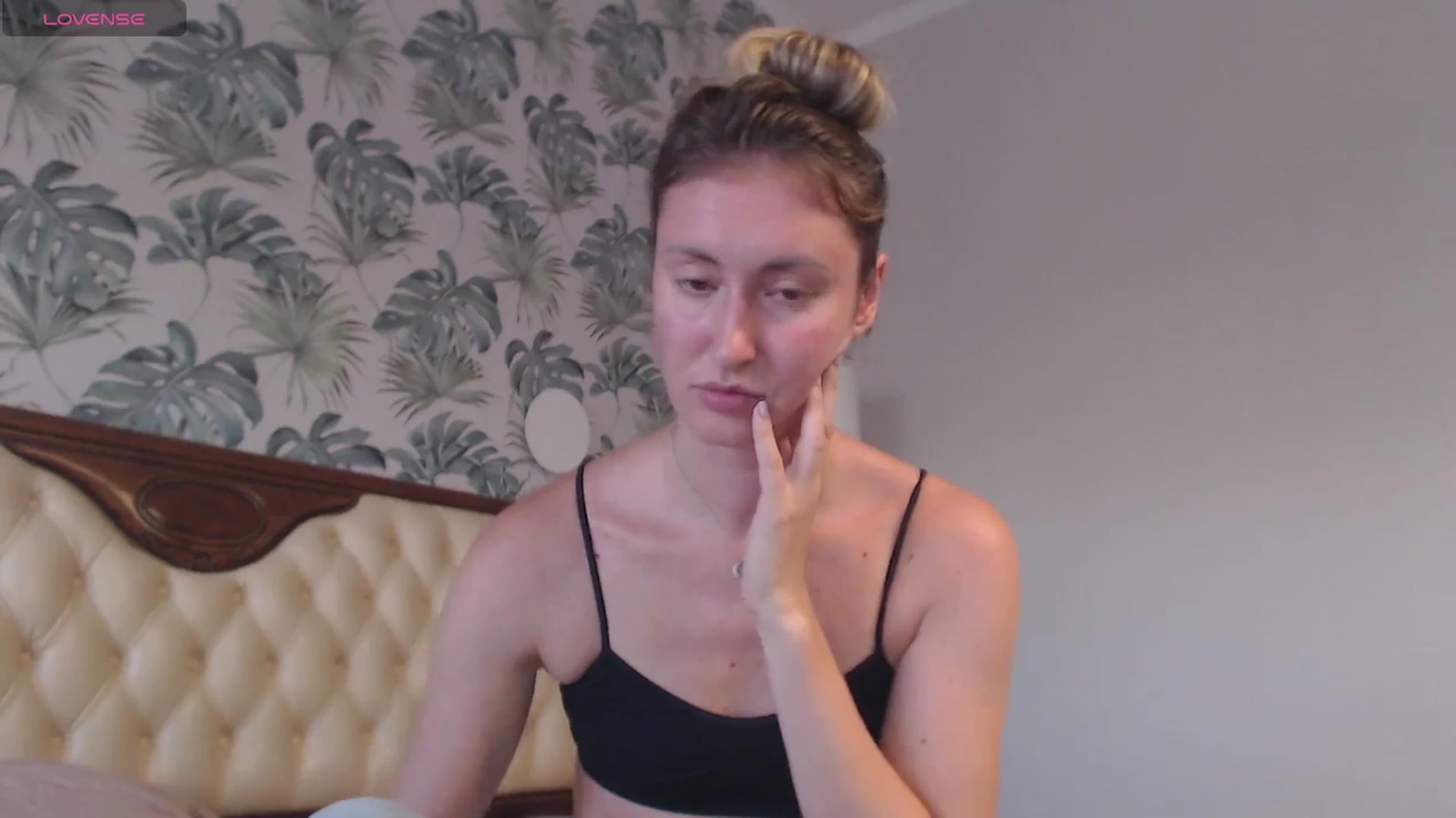 Gallery image thumbnail from Veronica_4u's myfreecams stream on, 07/30/2024, 15:26 image 18 of 20
