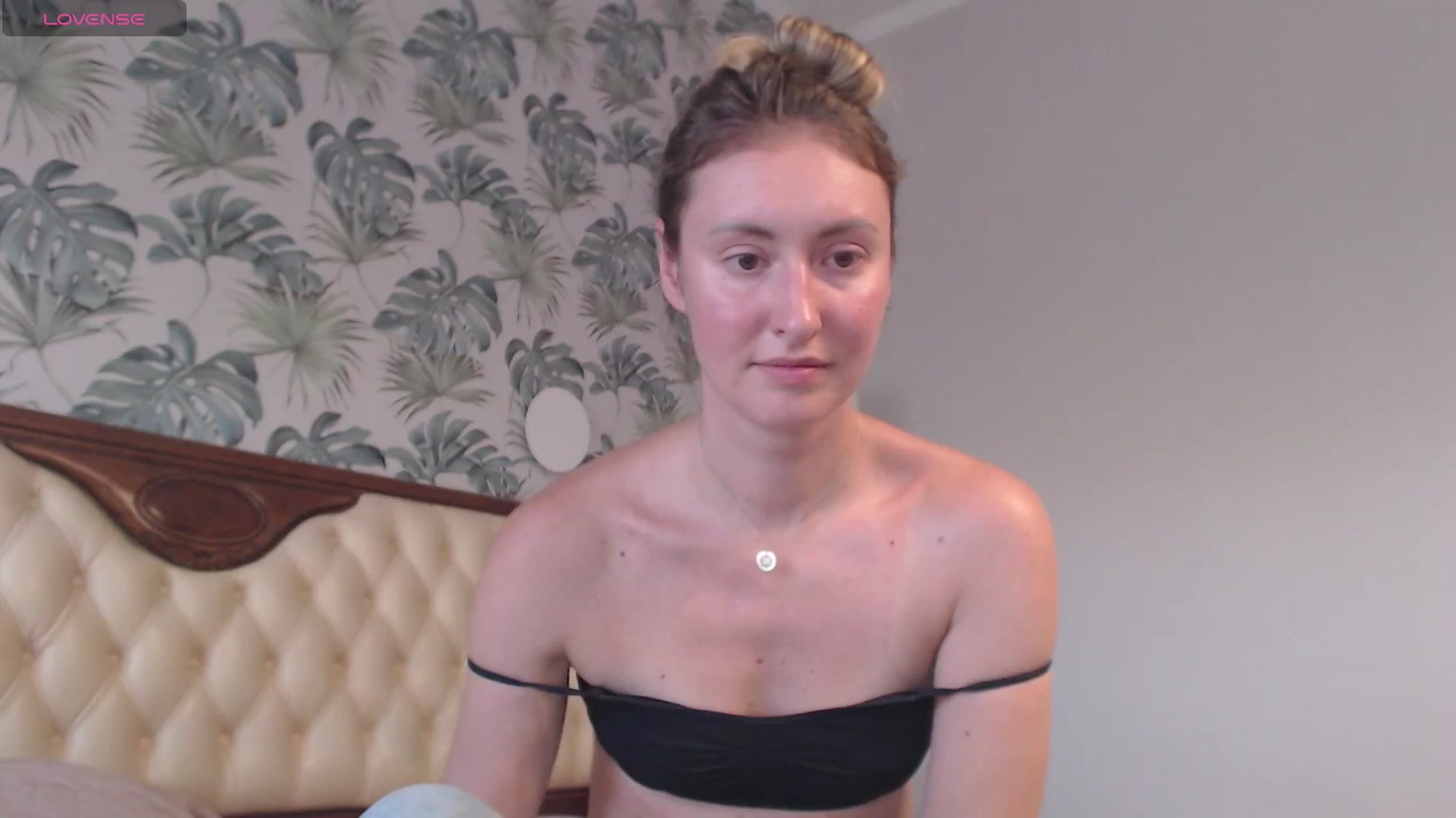 Gallery image thumbnail from Veronica_4u's myfreecams stream on, 07/30/2024, 15:26 image 11 of 20