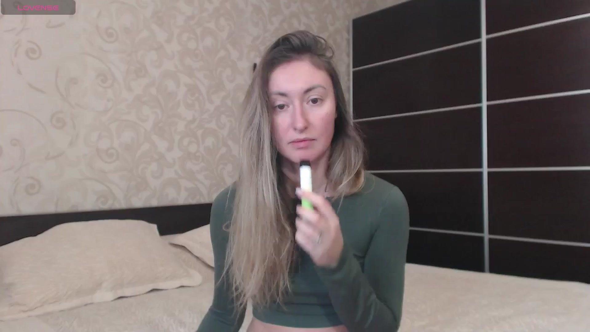 Gallery image thumbnail from Veronica_4u's myfreecams stream on, 01/02/2025, 08:51 image 7 of 20