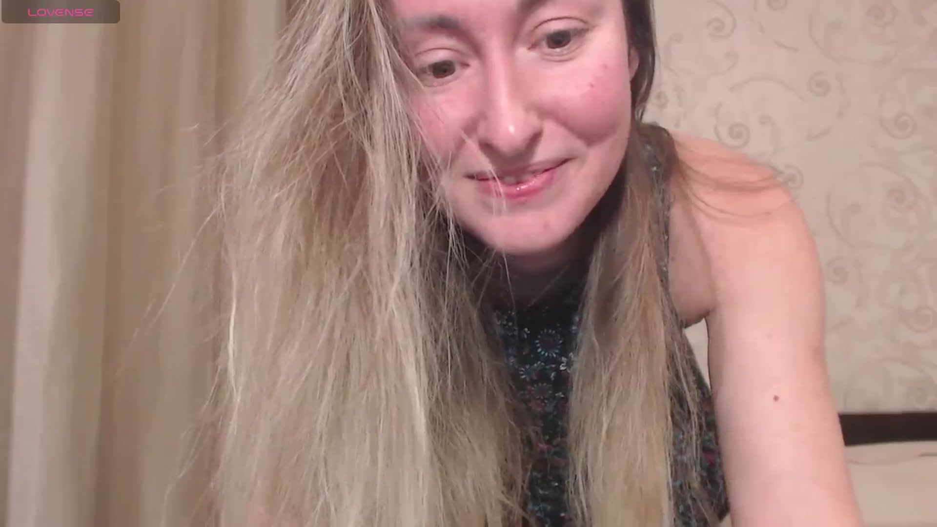 Gallery image thumbnail from Veronica_4u's myfreecams stream on, 01/16/2025, 17:58 image 20 of 20