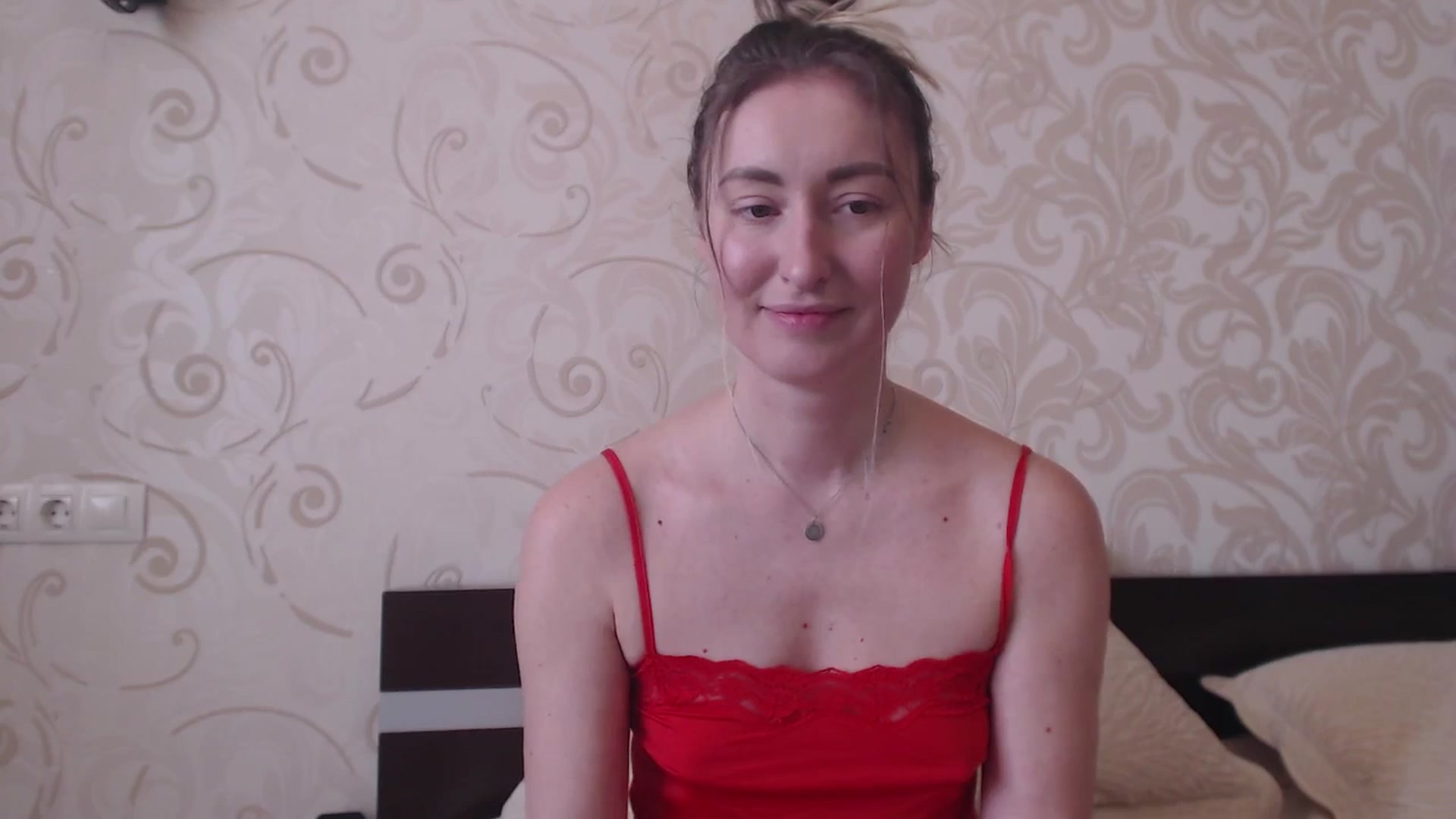 Gallery image thumbnail from Veronica_4u's myfreecams stream on, 03/22/2025, 09:39 image 14 of 20
