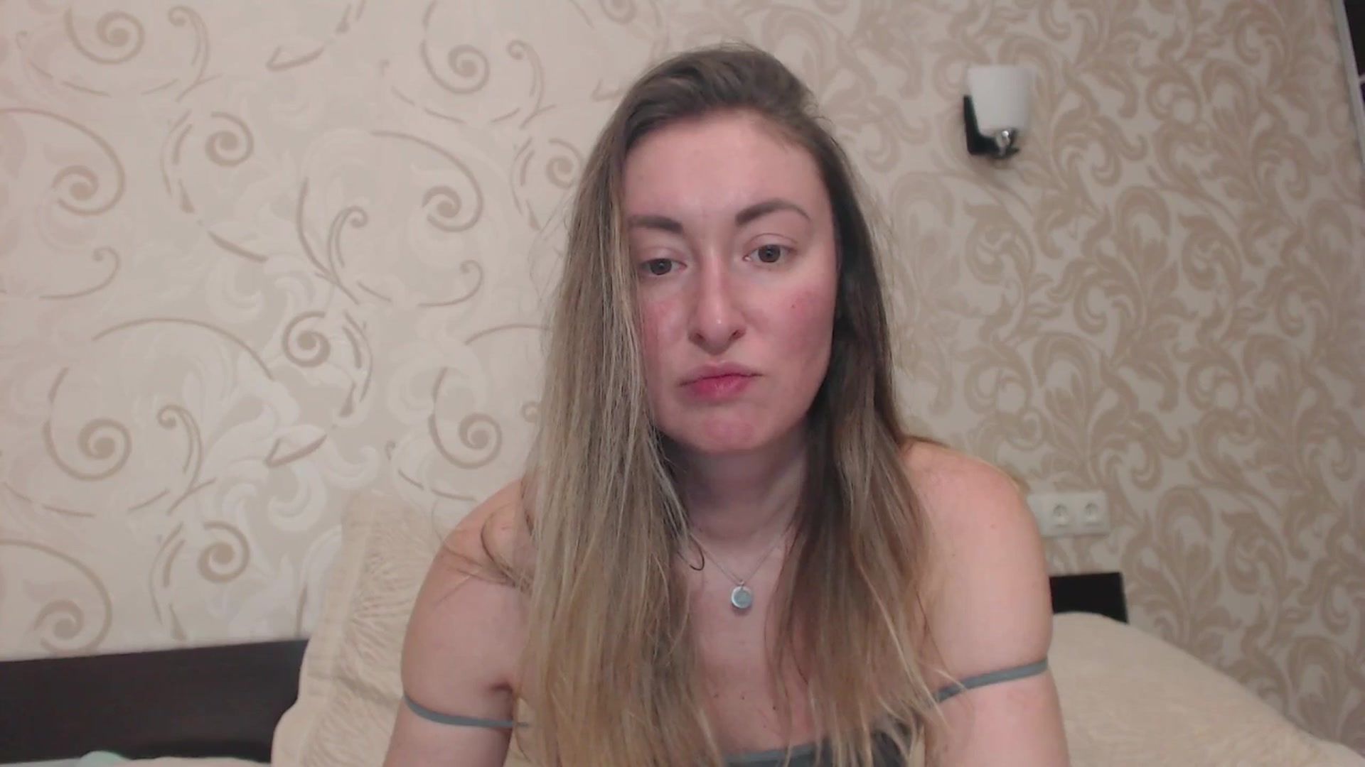 Gallery image thumbnail from Veronica_4u's myfreecams stream on, 03/23/2025, 17:56 image 4 of 20