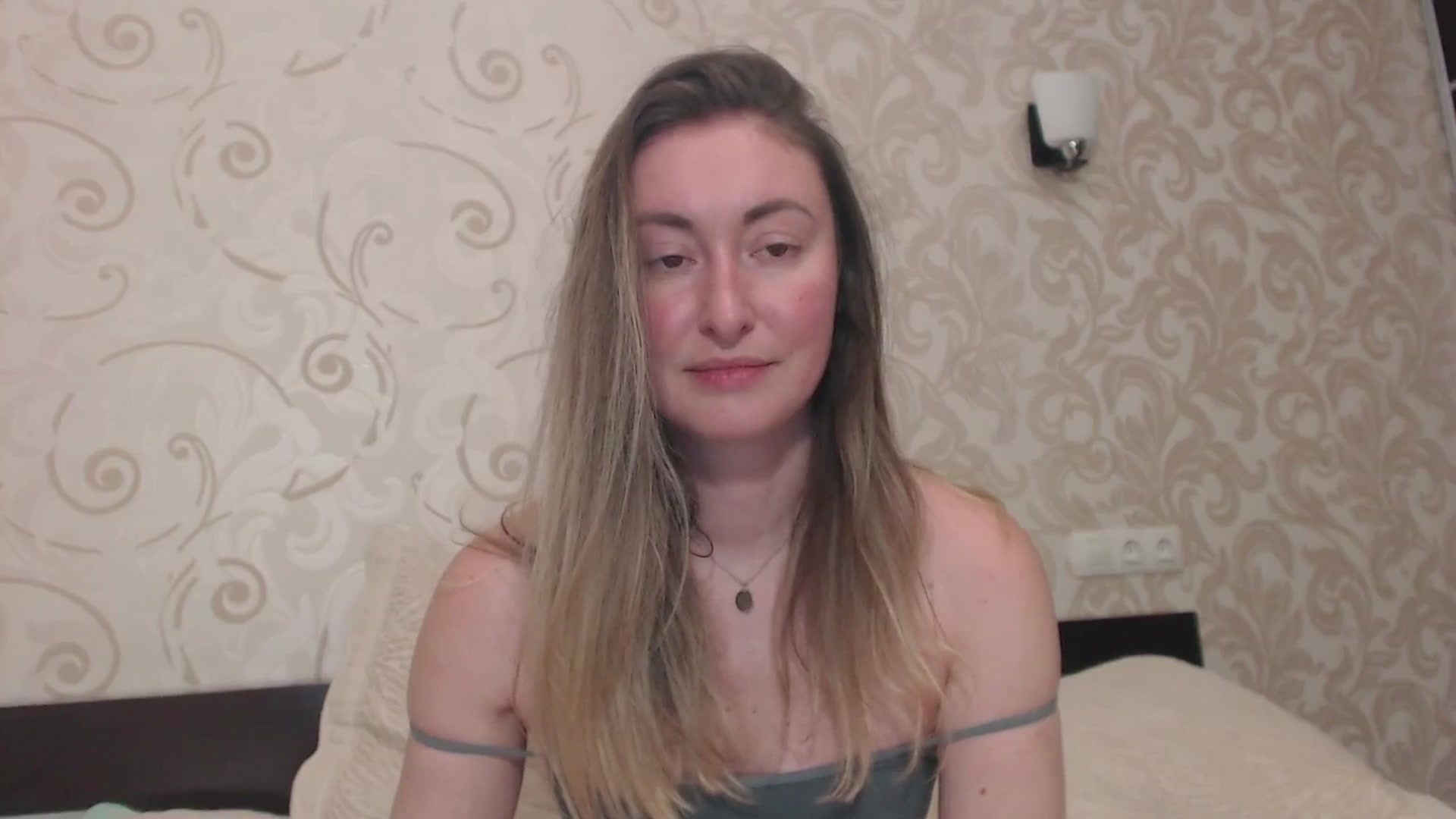 Gallery image thumbnail from Veronica_4u's myfreecams stream on, 03/23/2025, 17:56 image 3 of 20