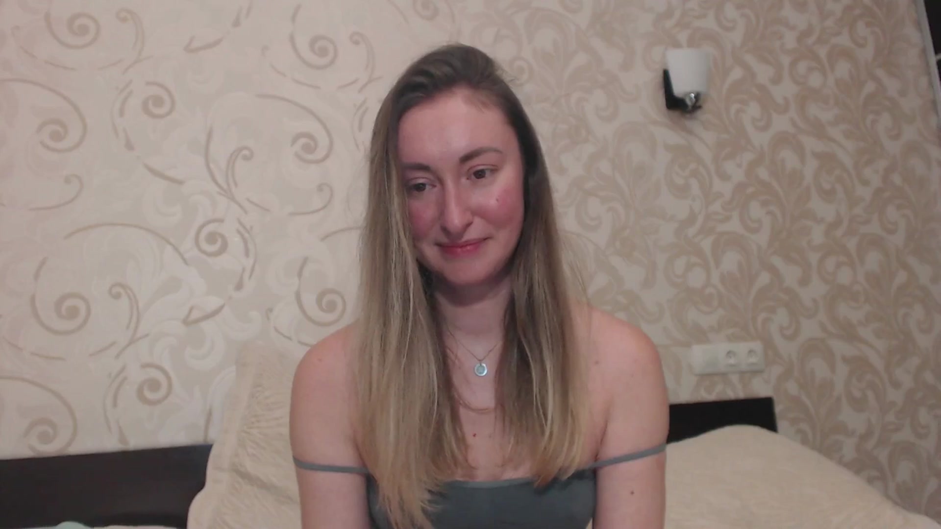 Gallery image thumbnail from Veronica_4u's myfreecams stream on, 03/23/2025, 17:56 image 20 of 20