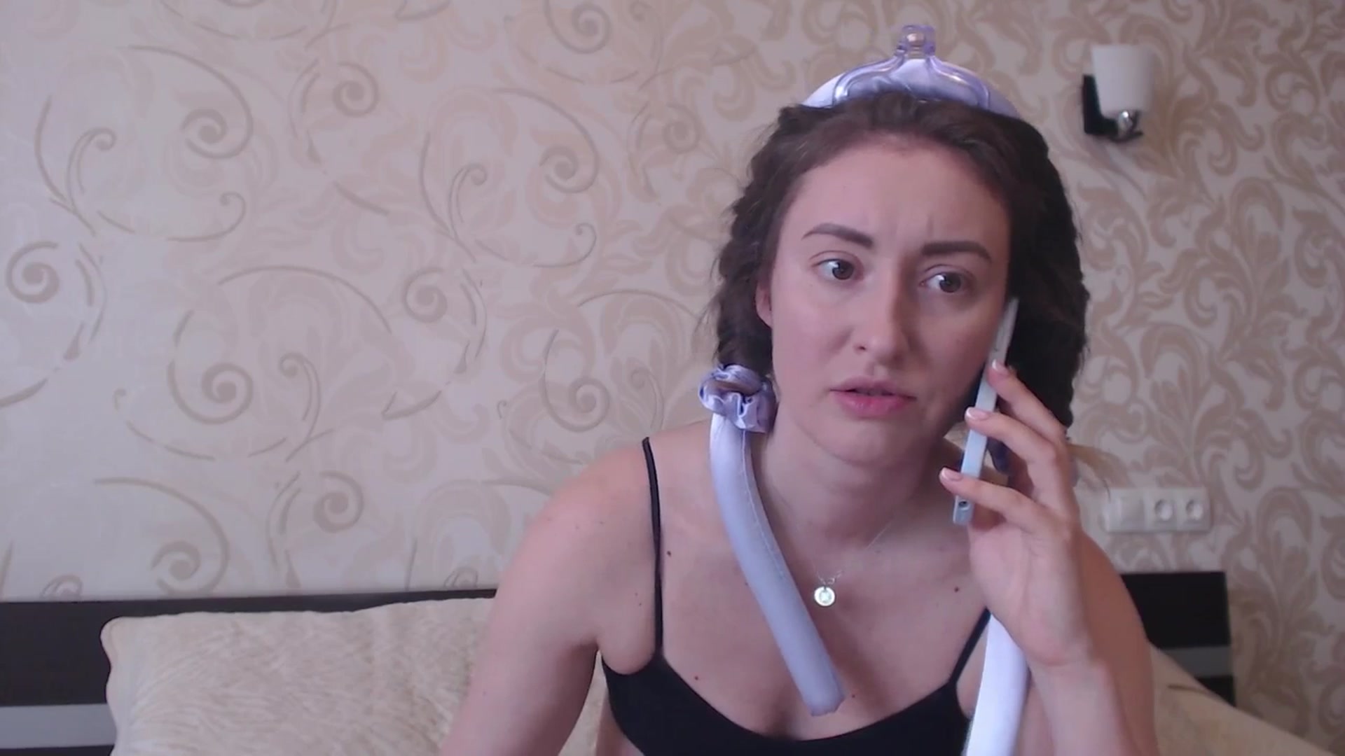 Gallery image thumbnail from Veronica_4u's myfreecams stream on, 04/27/2025, 11:19 image 2 of 20