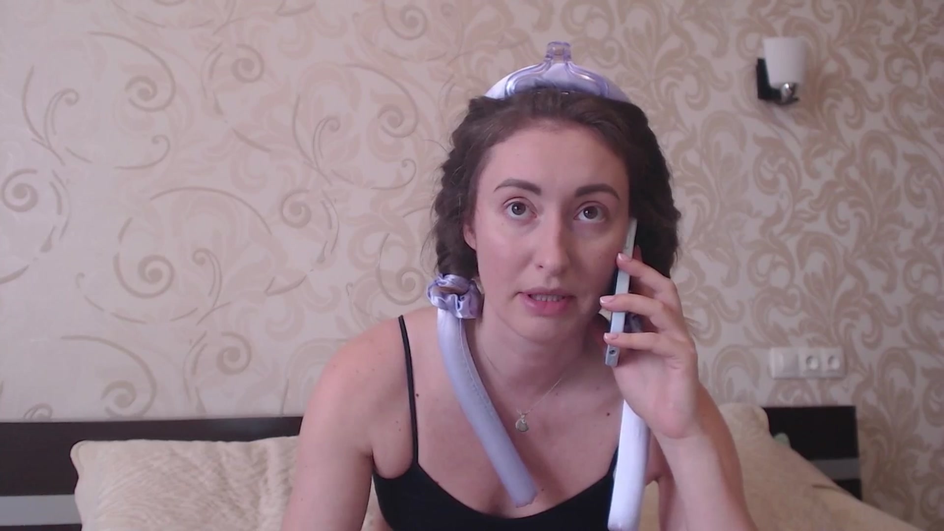 Gallery image thumbnail from Veronica_4u's myfreecams stream on, 04/27/2025, 11:19 image 7 of 20