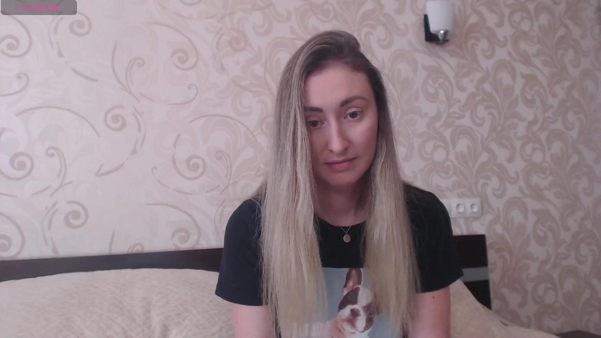 Gallery image thumbnail from Veronica_4u's myfreecams stream on, 07/07/2025, 09:32 image 9 of 20