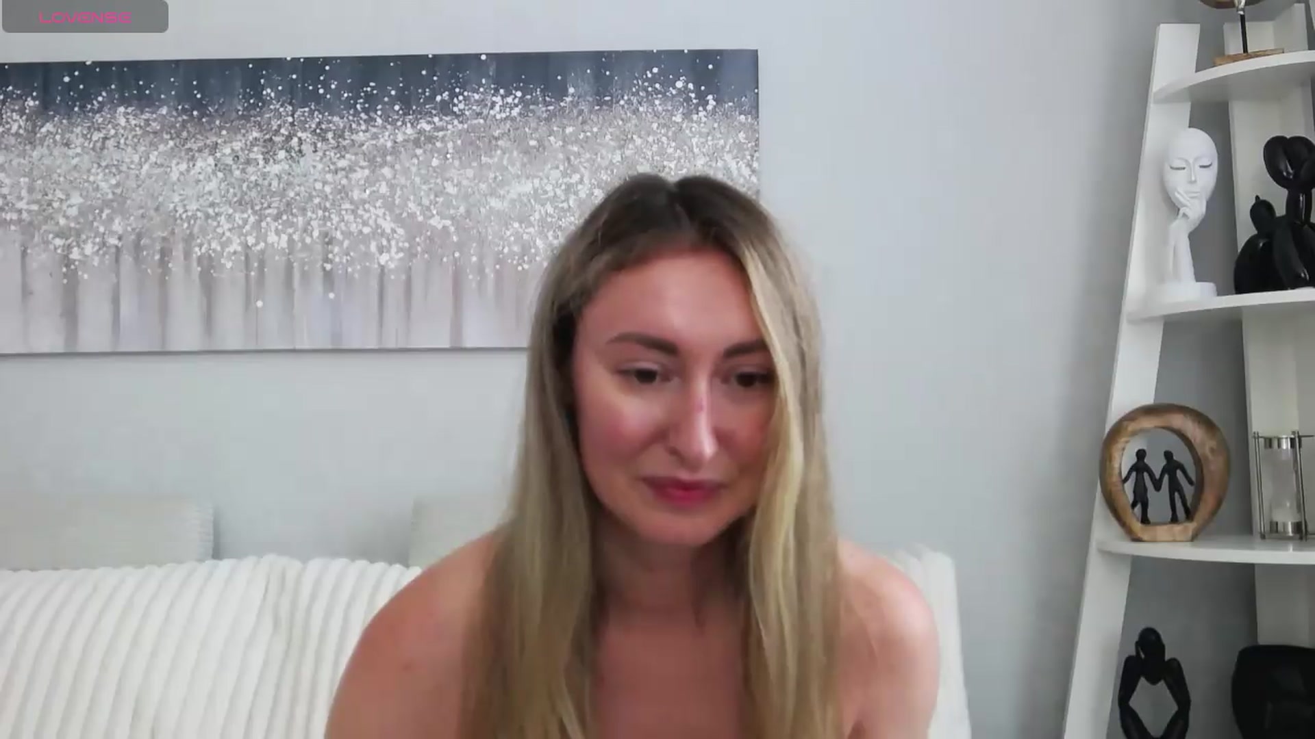 Gallery image thumbnail from Veronica_4u's myfreecams stream on, 07/05/2026, 07:54 image 19 of 20
