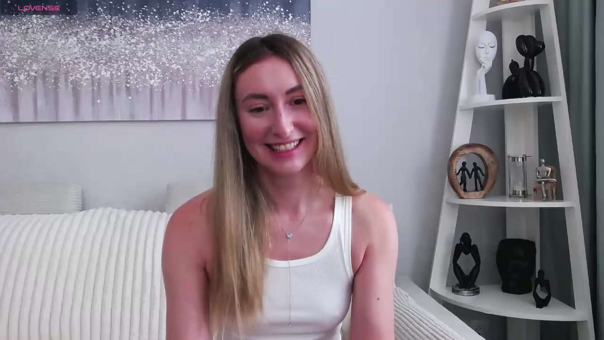 Gallery image thumbnail from Veronica_4u's myfreecams stream on, 07/06/2026, 11:25 image 13 of 20