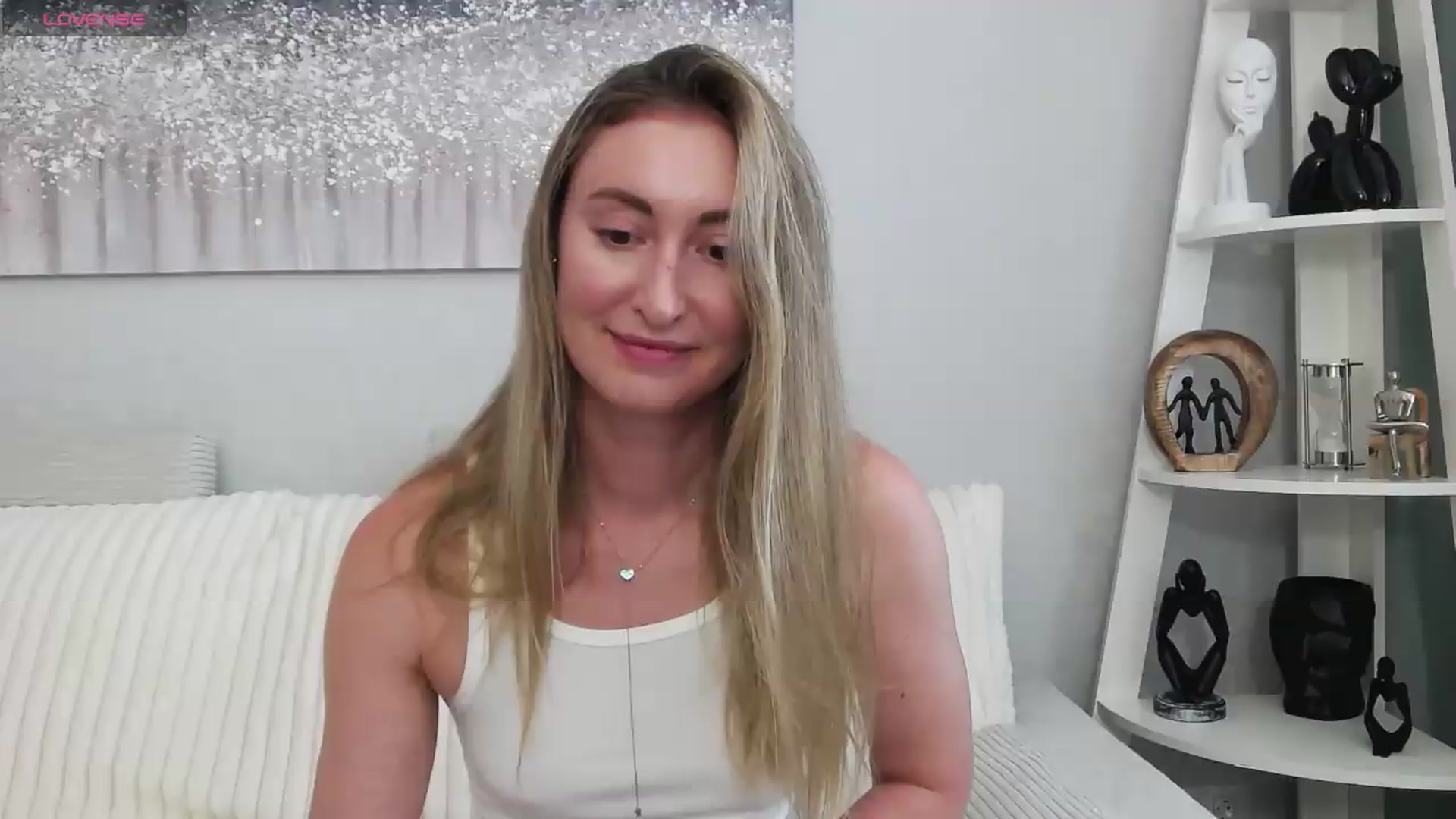 Gallery image thumbnail from Veronica_4u's myfreecams stream on, 07/07/2026, 15:02 image 1 of 20