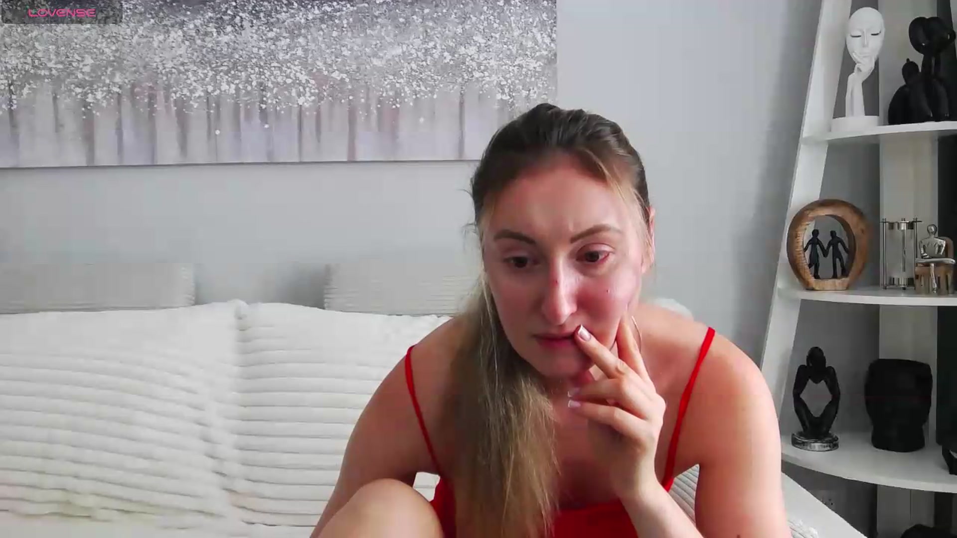Gallery image thumbnail from Veronica_4u's myfreecams stream on, 07/31/2026, 08:23 image 18 of 20