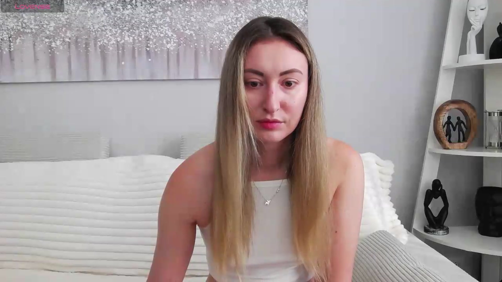 Gallery image thumbnail from Veronica_4u's myfreecams stream on, 08/24/2026, 05:21 image 8 of 20