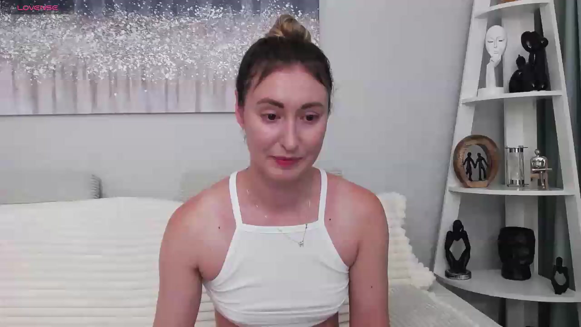 Gallery image thumbnail from Veronica_4u's myfreecams stream on, 08/26/2026, 18:19 image 19 of 20
