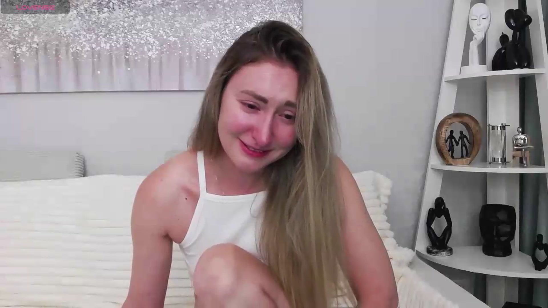 Gallery image thumbnail from Veronica_4u's myfreecams stream on, 08/26/2026, 18:19 image 7 of 20