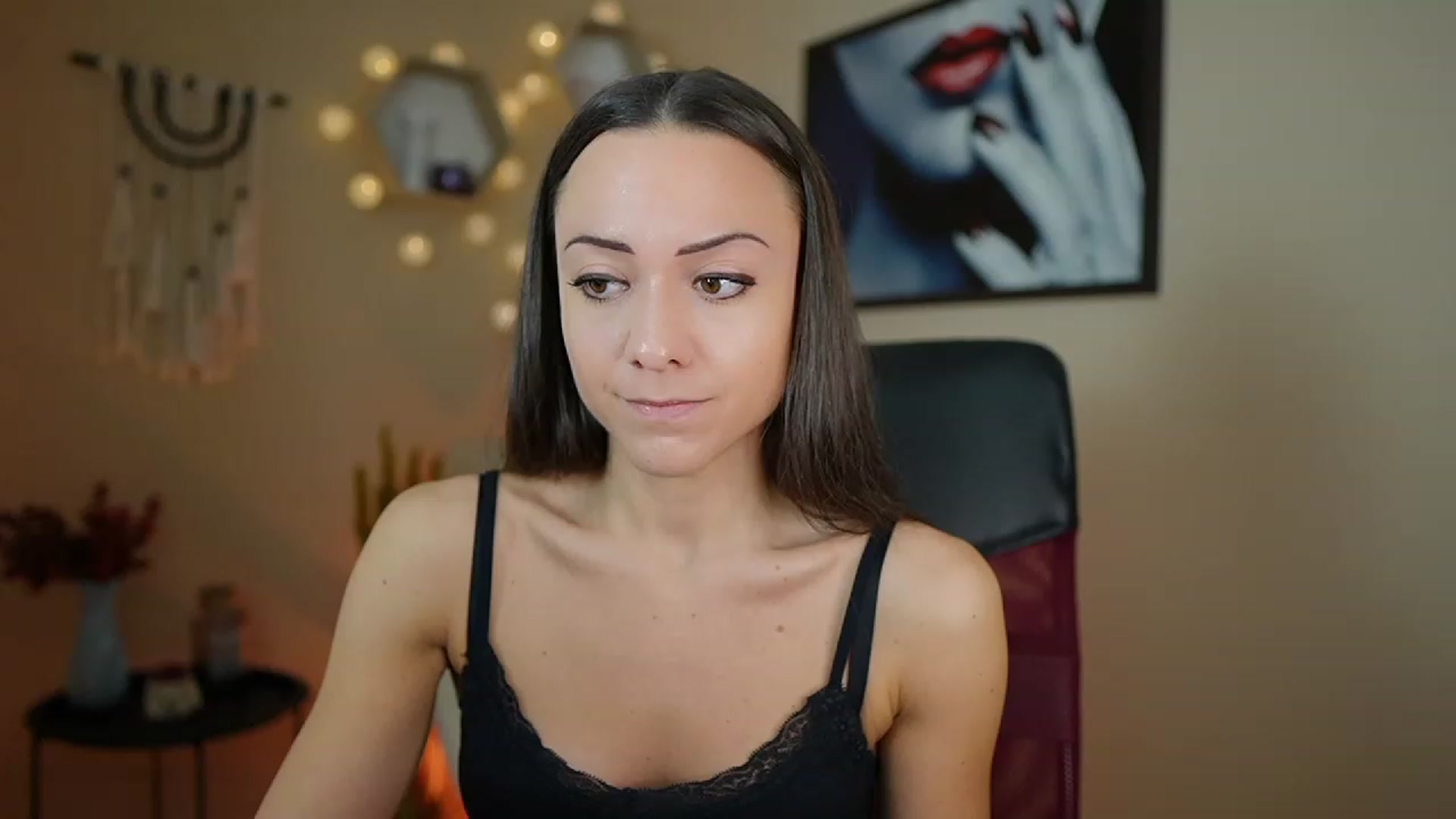 Gallery image thumbnail from Veronica_More's myfreecams stream on, 12/14/2023, 10:51 image 15 of 20