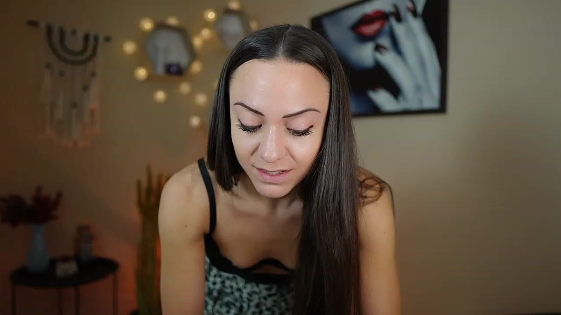 Gallery image thumbnail from Veronica_More's myfreecams stream on, 12/14/2023, 10:51 image 19 of 20