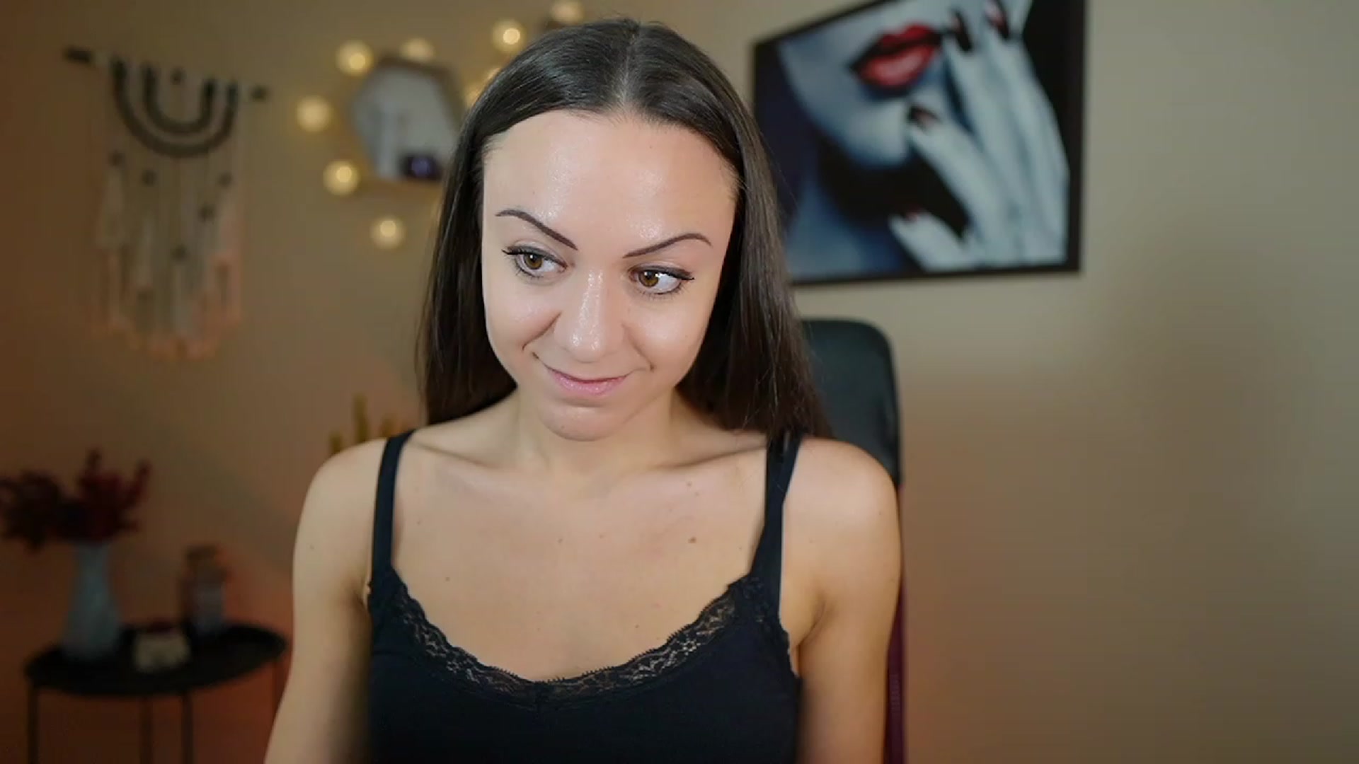 Gallery image thumbnail from Veronica_More's myfreecams stream on, 12/14/2023, 13:23 image 2 of 20