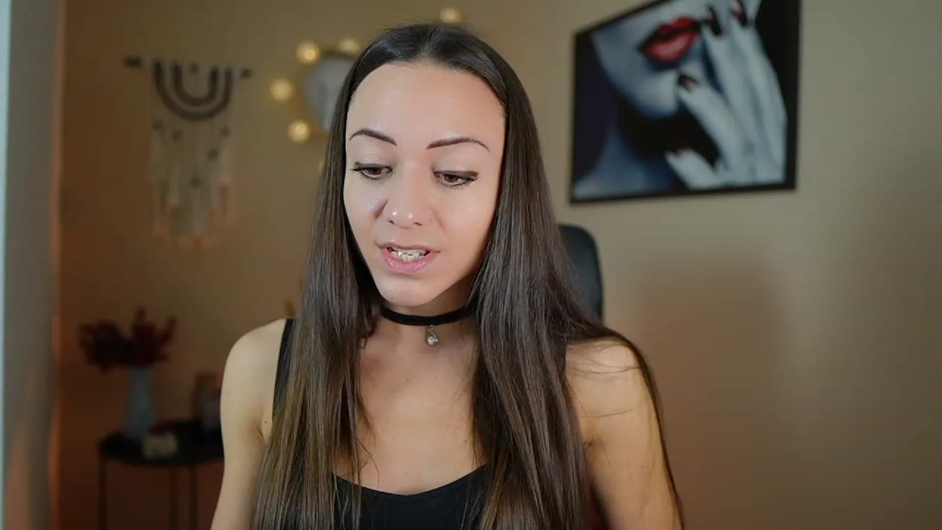 Gallery image thumbnail from Veronica_More's myfreecams stream on, 12/21/2023, 12:09 image 7 of 20