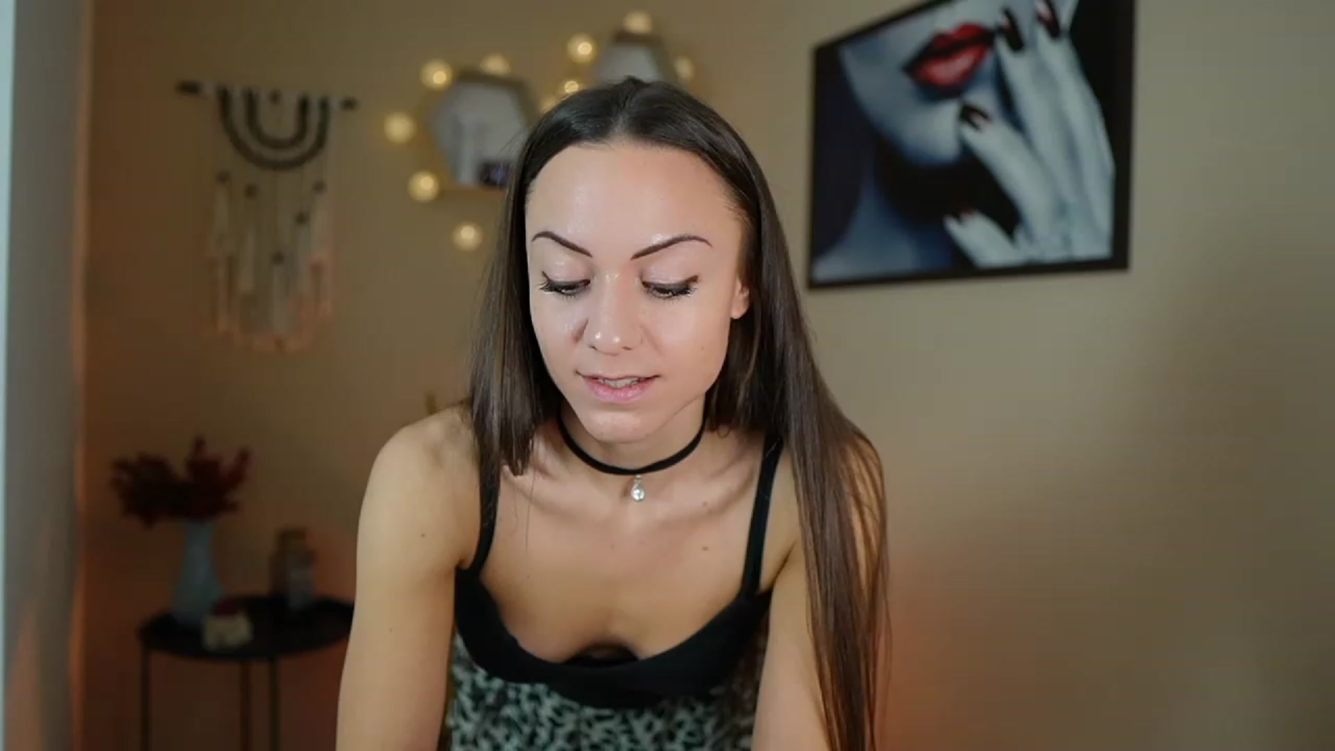 Gallery image thumbnail from Veronica_More's myfreecams stream on, 12/21/2023, 12:09 image 17 of 20
