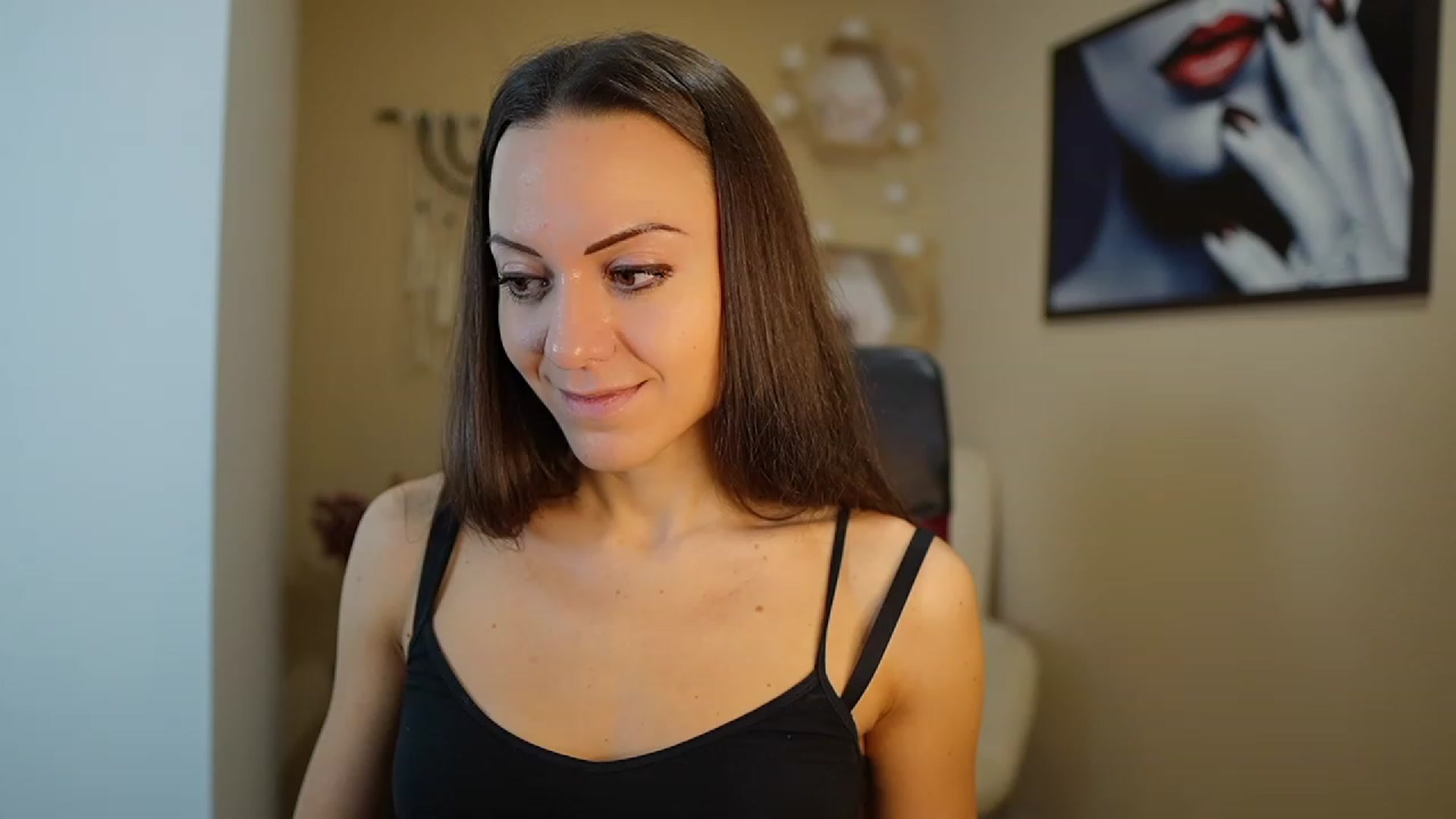 Gallery image thumbnail from Veronica_More's myfreecams stream on, 01/03/2024, 11:19 image 10 of 20