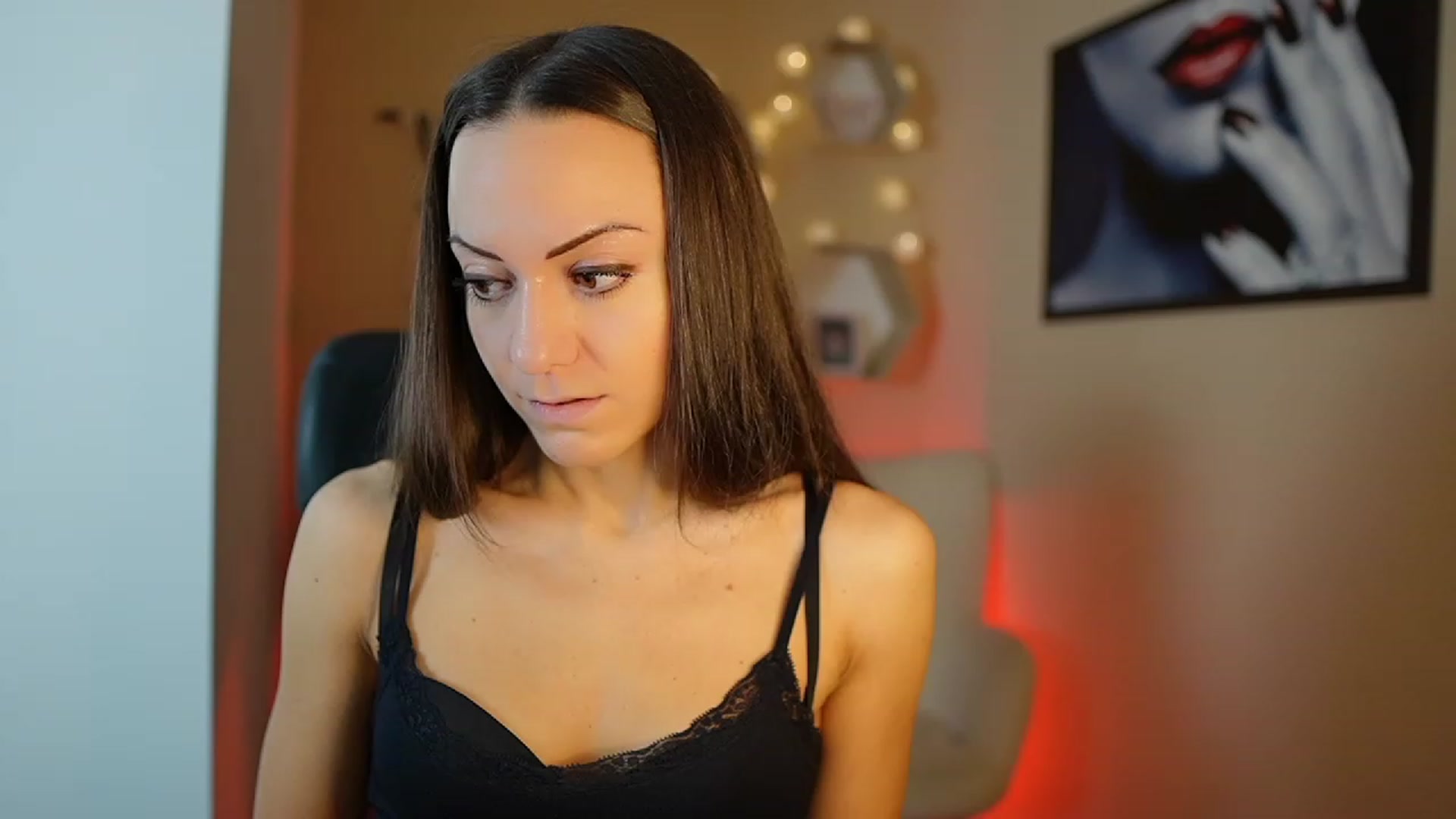 Gallery image thumbnail from Veronica_More's myfreecams stream on, 01/04/2024, 10:12 image 8 of 20